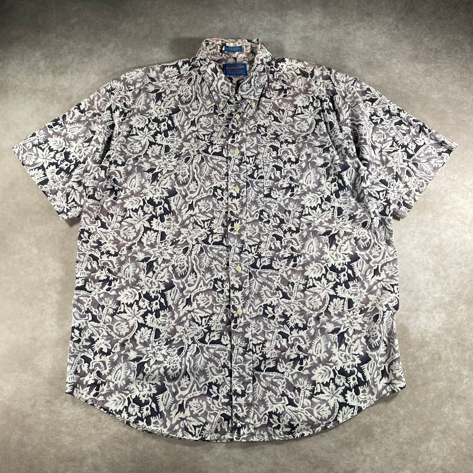 Pendleton Pendleton White Button Down Corduroy Floral Hawaiian Large Size US L / EU 52-54 / 3 - 1 Thumbnail