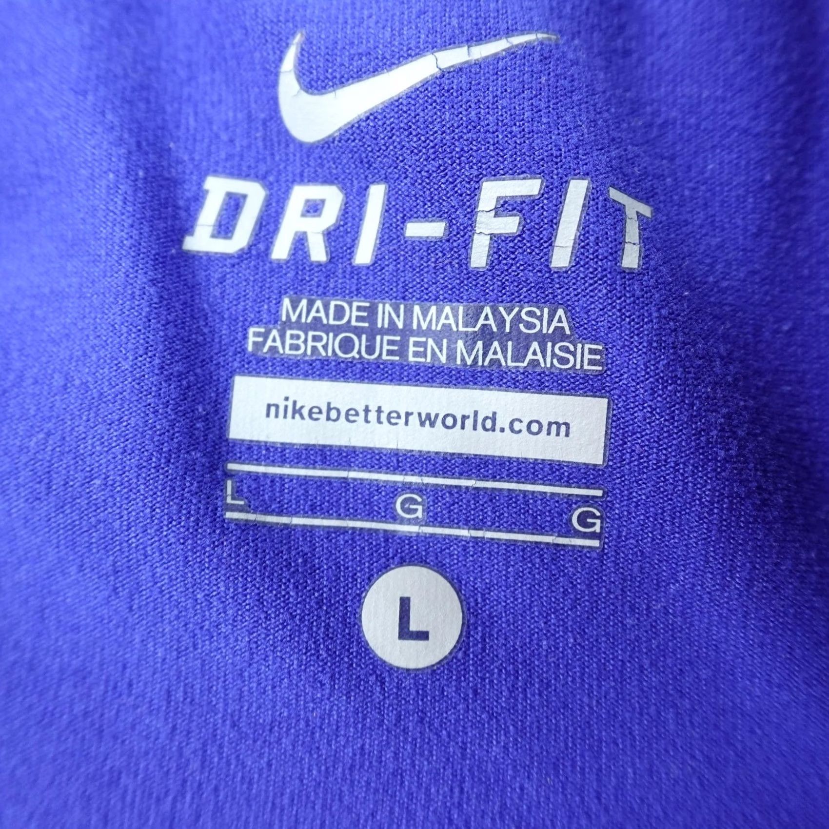 Nike Nike Dri-FIT Pullover Mens L Blue Long Sleeve Running Gym 1/4 Zip Athletic Activewear Size US L / EU 52-54 / 3 - 6 Thumbnail