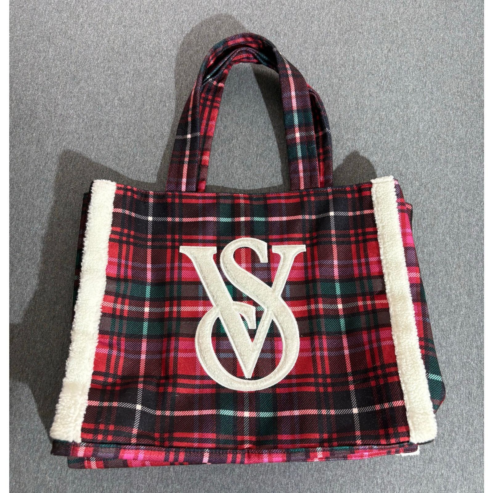 Victorias Secret | Tote Bag Fur Logo Holiday Limited Edition in Red, Women's