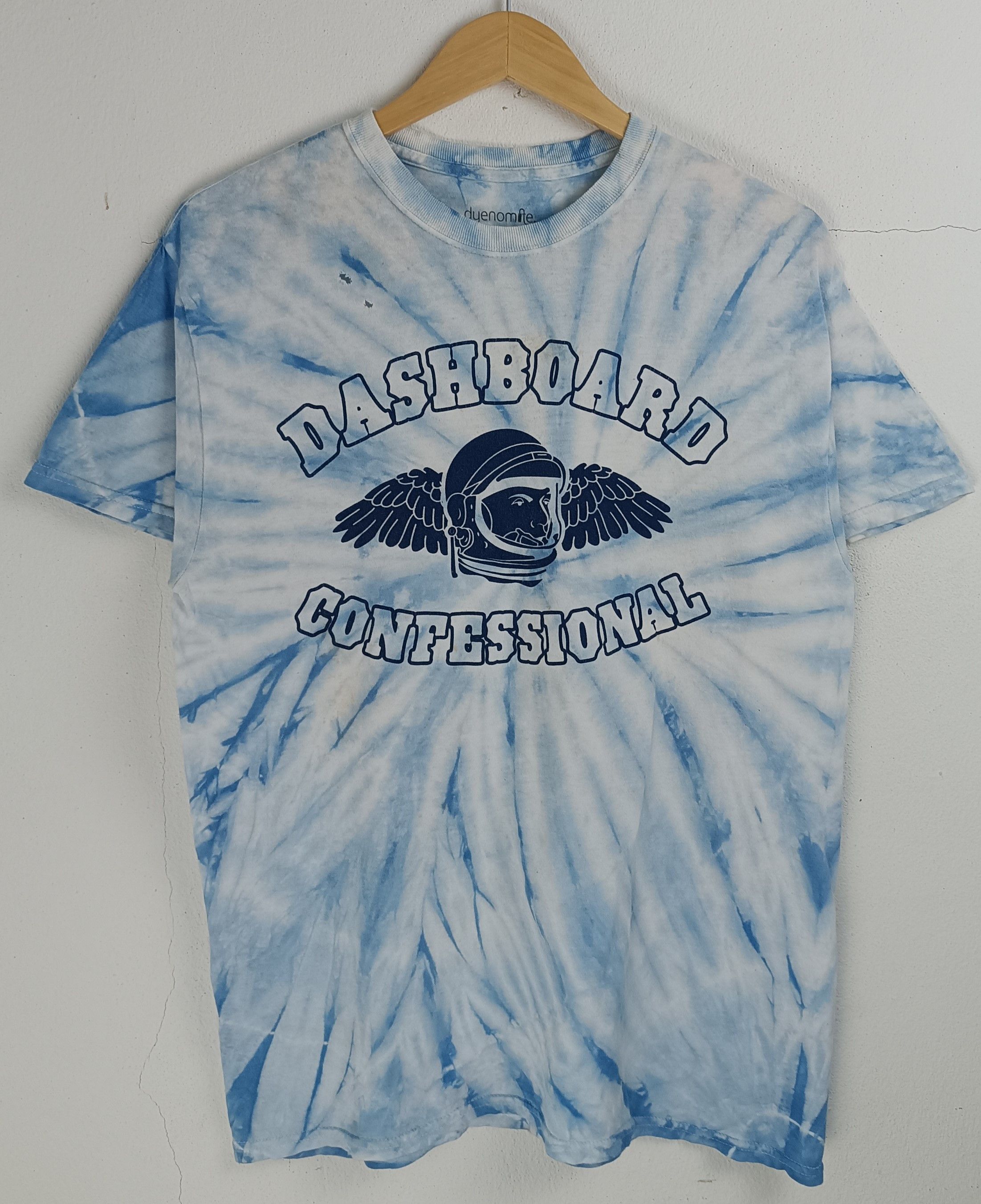 Band Tees VINTAGE 2000s DASHBOARD CONFESSIONAL Y2K TIE DYE TEE Size US M / EU 48-50 / 2 - 3 Thumbnail
