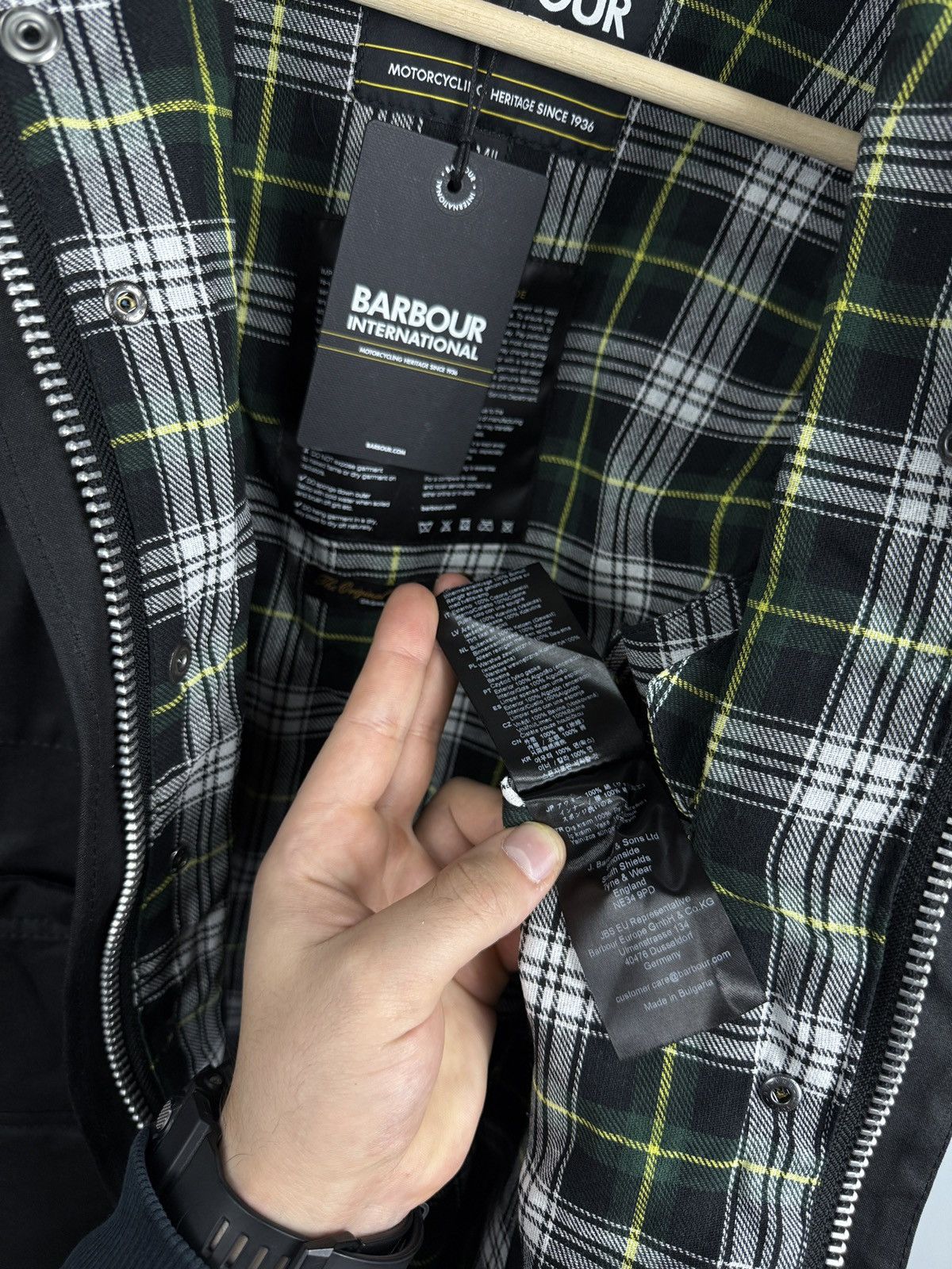 Barbour 🏴󠁧󠁢󠁥󠁮󠁧󠁿❗️NEW Barbour International A7 Wax Jacket Reflective Retro Size US M / EU 48-50 / 2 - 18 Thumbnail