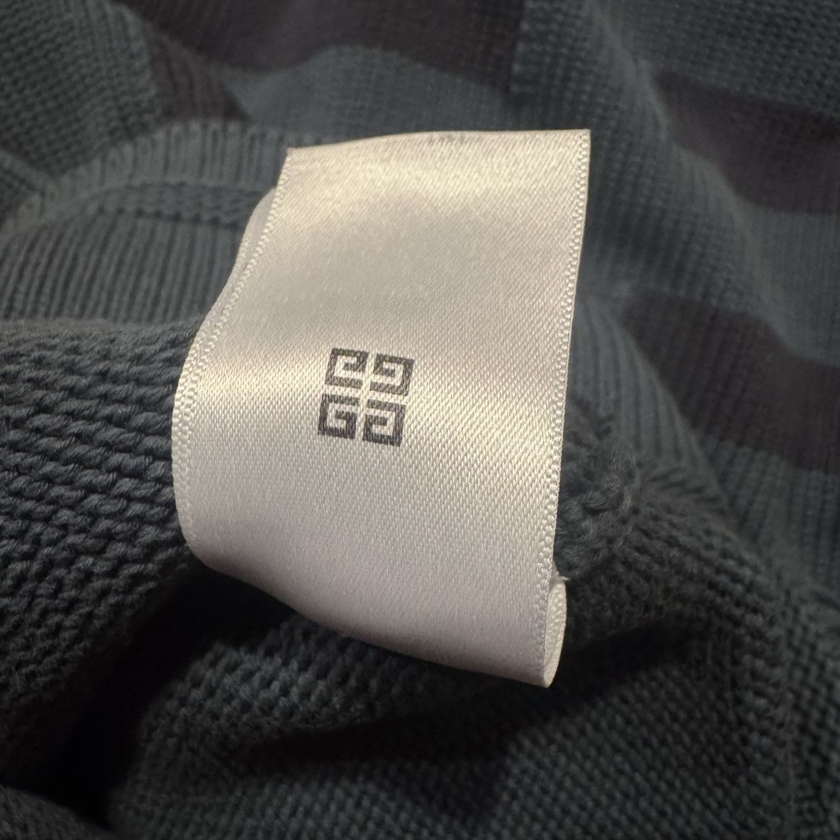 Givenchy Givenchy SS22, 4G logo sweater (retail $1200) Size US M / EU 48-50 / 2 - 5 Thumbnail