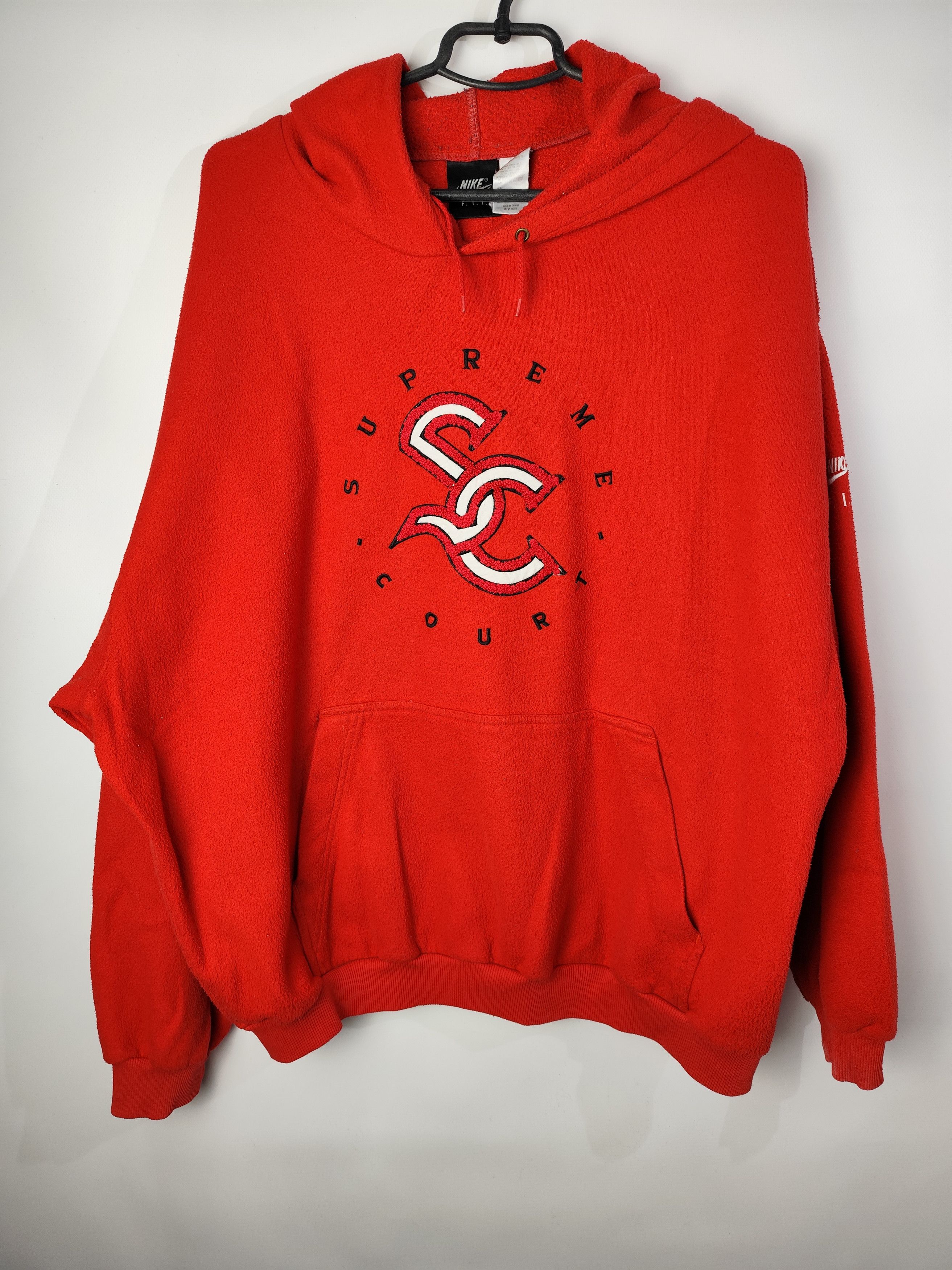 Nike Vintage Very Rare Nike Fit Supreme Court Red Fleece Hoodie Size US XXL / EU 58 / 5 - 1 Thumbnail