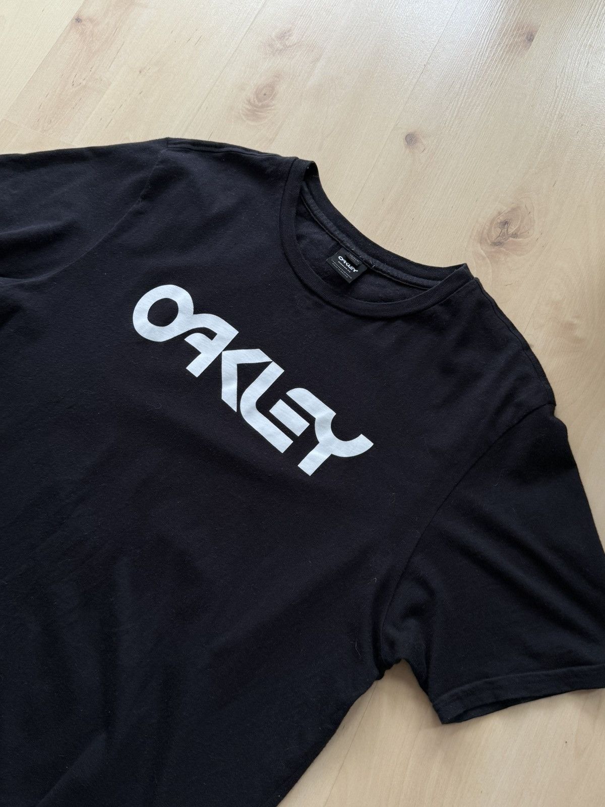 Oakley Oakley software vintage logo tshirt y2k Size US M / EU 48-50 / 2 - 2 Thumbnail