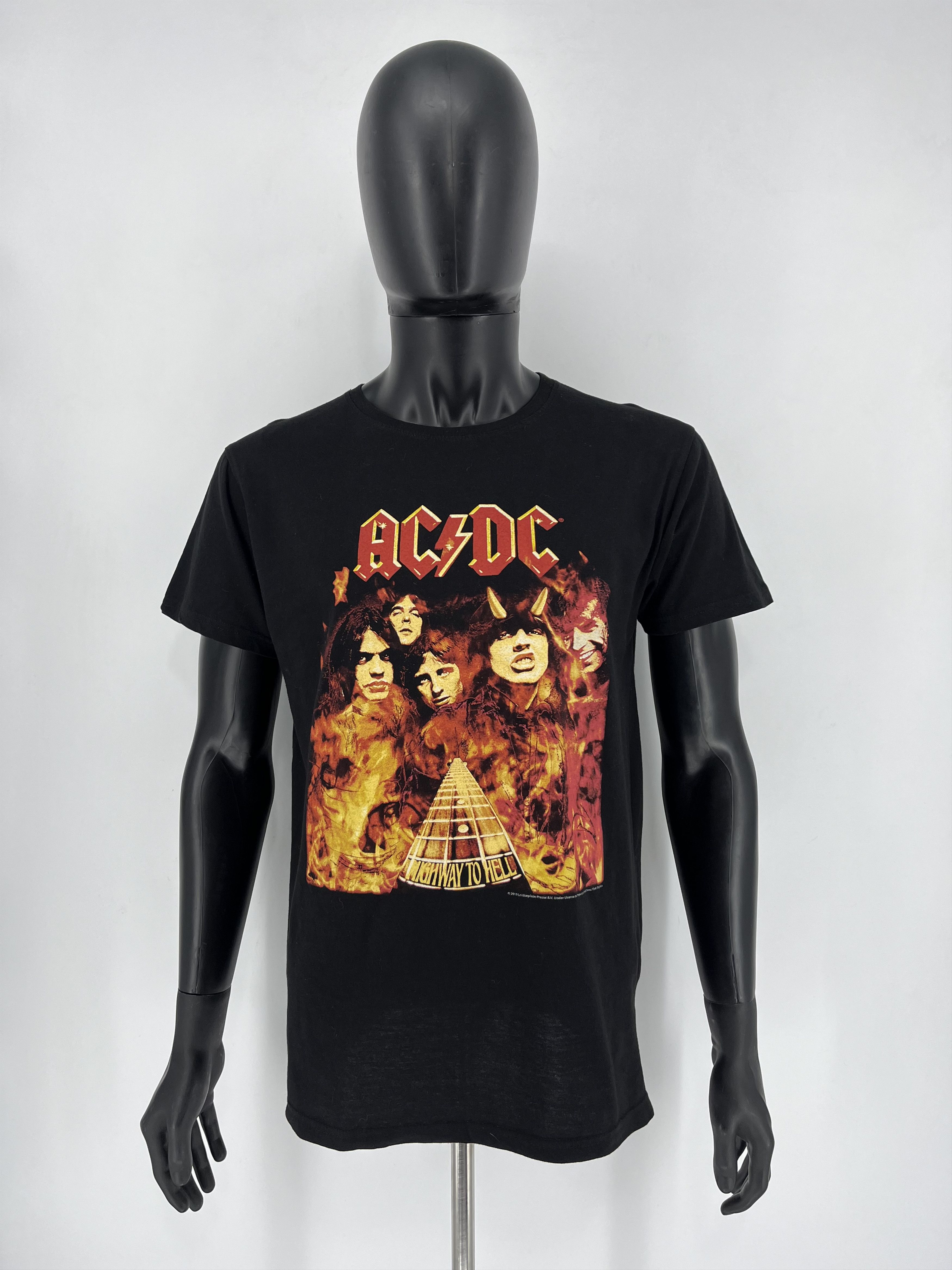 Band Tees Vintage Y2K Ac/Dc Highway To Hell World Tour BAND TEE Size US M / EU 48-50 / 2 - 2 Thumbnail