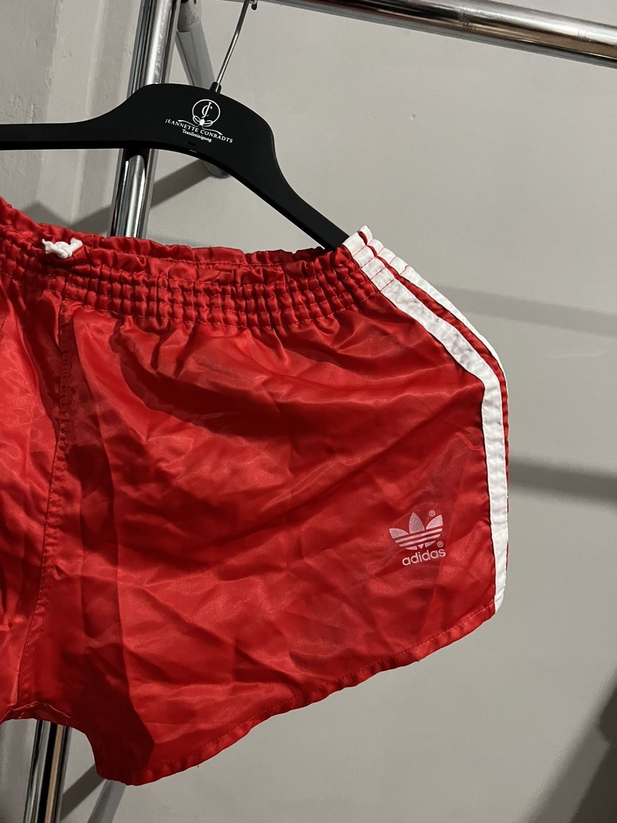 Adidas ADIDAS NYLON SPRINTER ICONIC SHORTS GLANZ RACER RETRO SIZE M Size US 36 / EU 52 - 3 Thumbnail