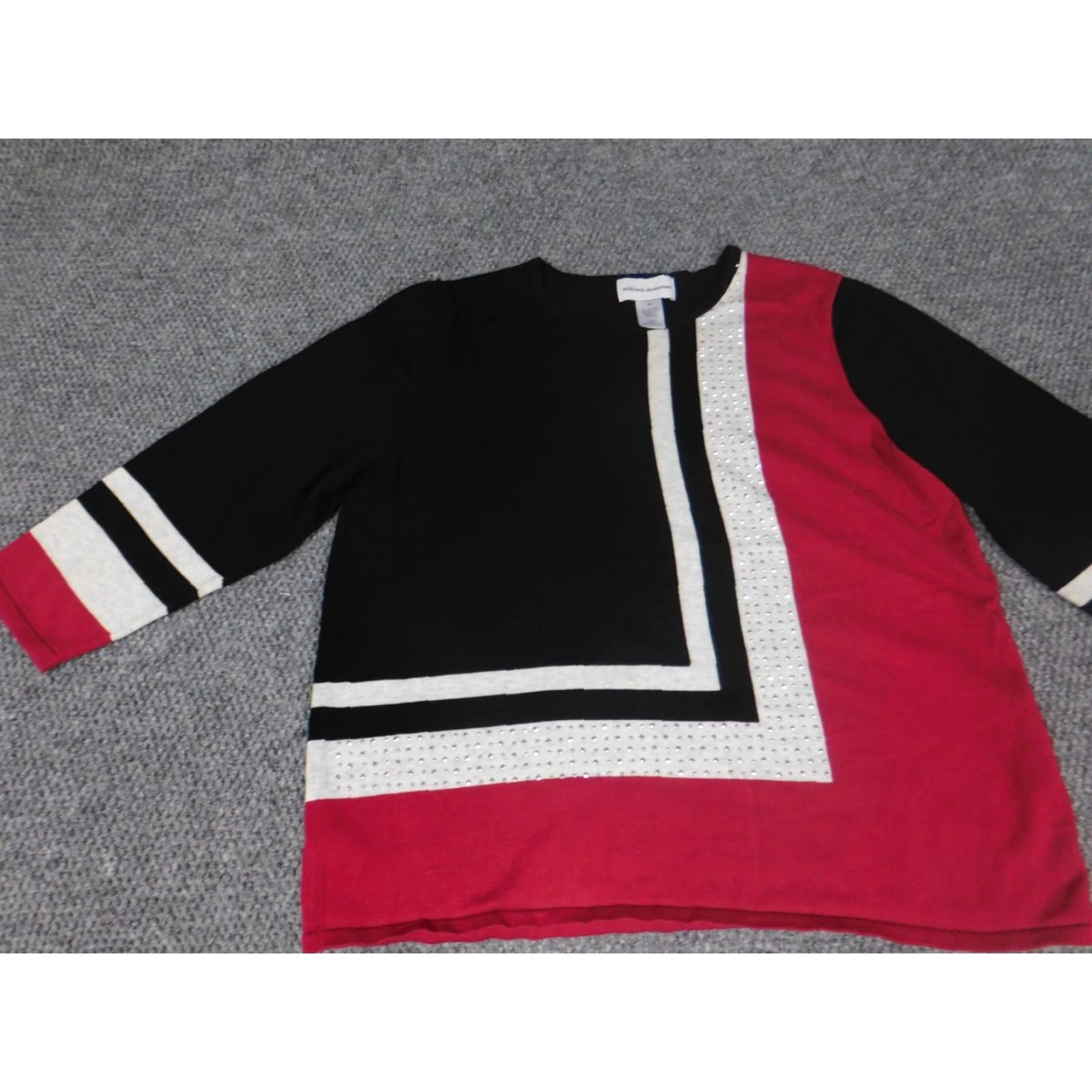 Vintage Alfred Dunner Women's Sweater Medium Black Pullover Crew Neck Long Sleeve Stretch Regular Knit Cap Sleeve Button Modern Casual Size M / US 6-8 / IT 42-44 - 2 Thumbnail