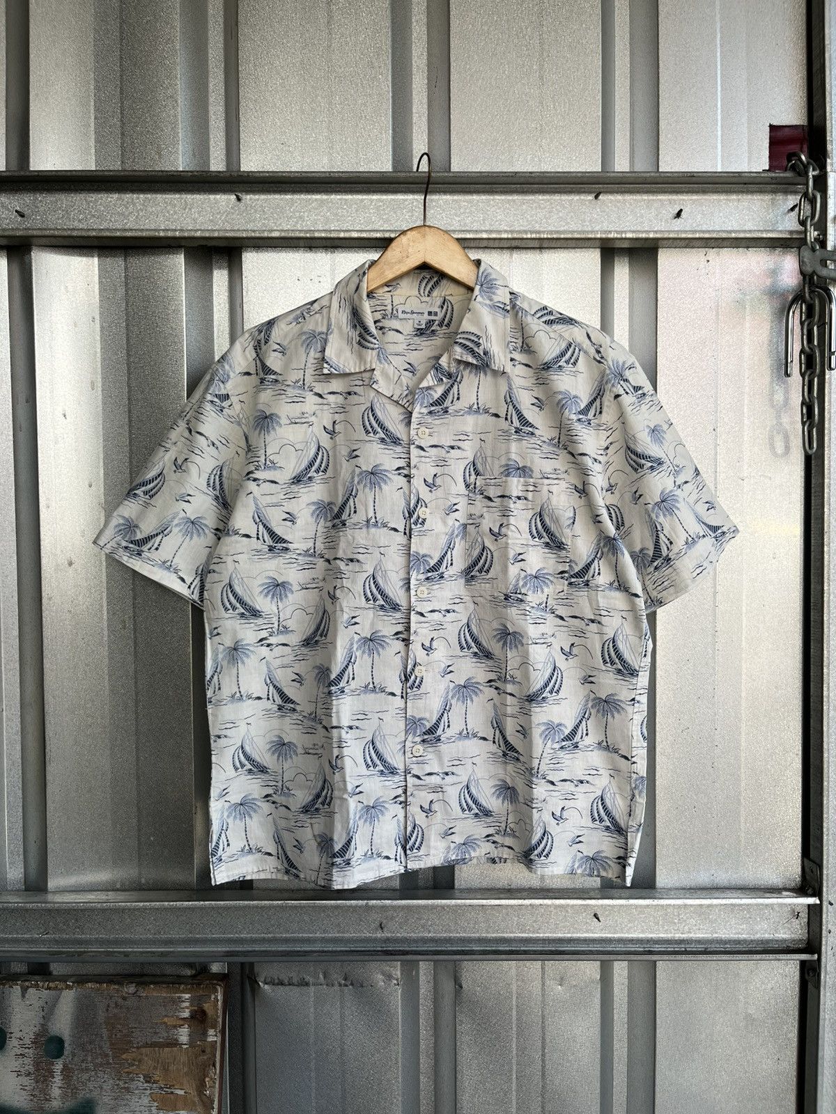 Reyn Spooner reyn spooner uniqlo hawaii /kapital/visvim/aimeleondore/cdg Size US M / EU 48-50 / 2 - 1 Thumbnail