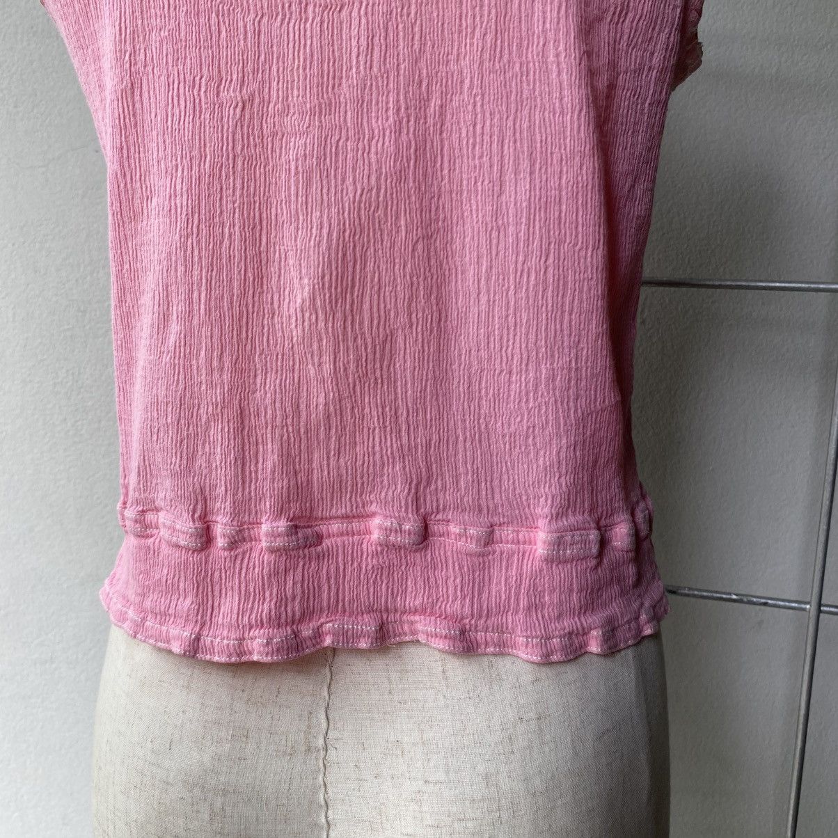 Tsumori Chisato Tsumori Chisato Pink Pleated Zip Sleeveless Shirt Size S / US 4 / IT 40 - 18 Thumbnail
