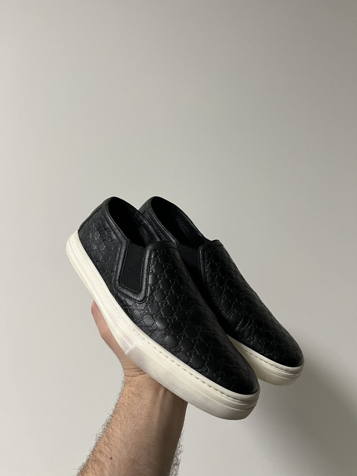 Gucci Gucci Microguccissima Monogram Leather Slip On Size US 7 / IT 37 - 21 Thumbnail