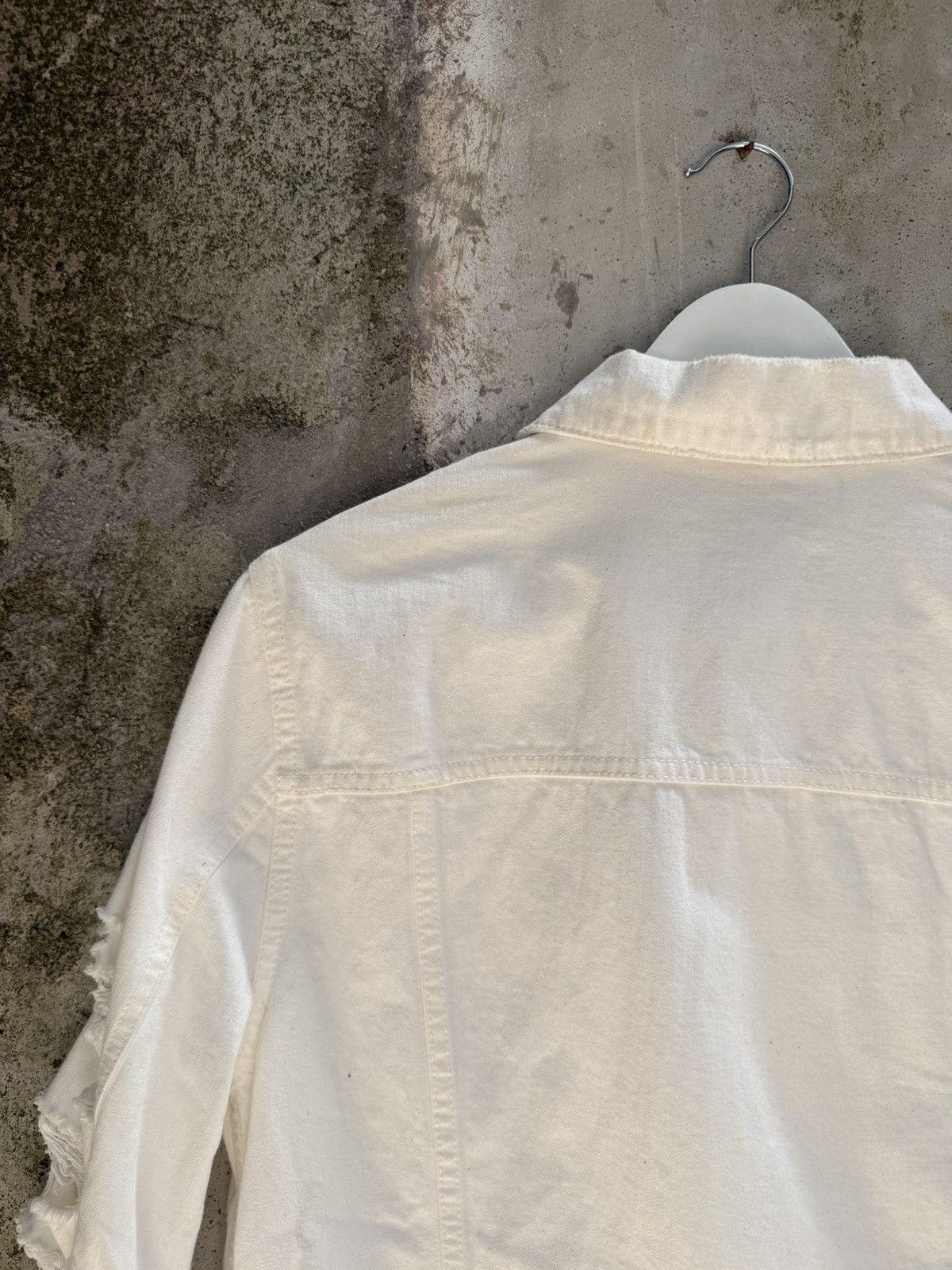 Balmain SS18 Balmain White Destroyed Denim Jacket Size US XS / EU 42 / 0 - 7 Thumbnail