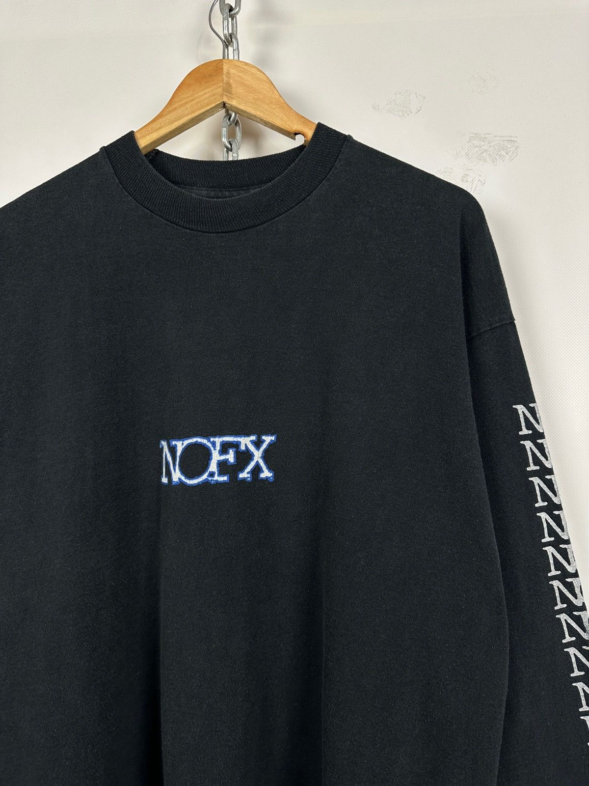Band Tees 1995 Vintage NOFX Tour Punk Rock Long Sleeve T-Shirt Size US XL / EU 56 / 4 - 15 Thumbnail