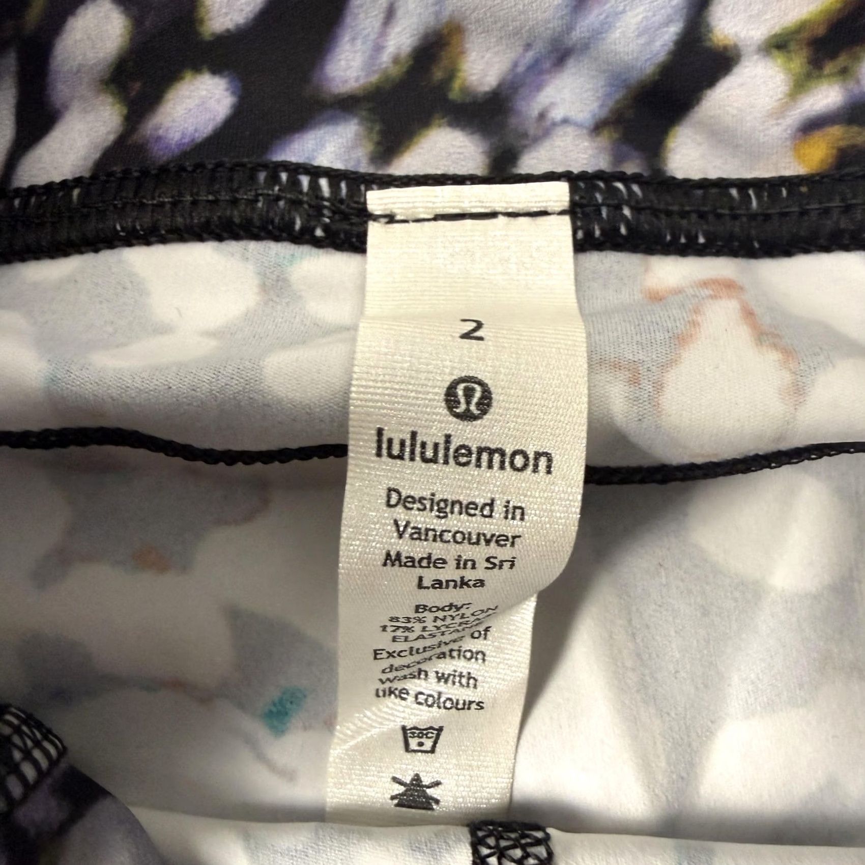 Lululemon Lululemon Womens 2 Ankle Pockets Yoga Gym Leggings Multicolor Print Size 26" / US 2 / IT 38 - 7 Thumbnail