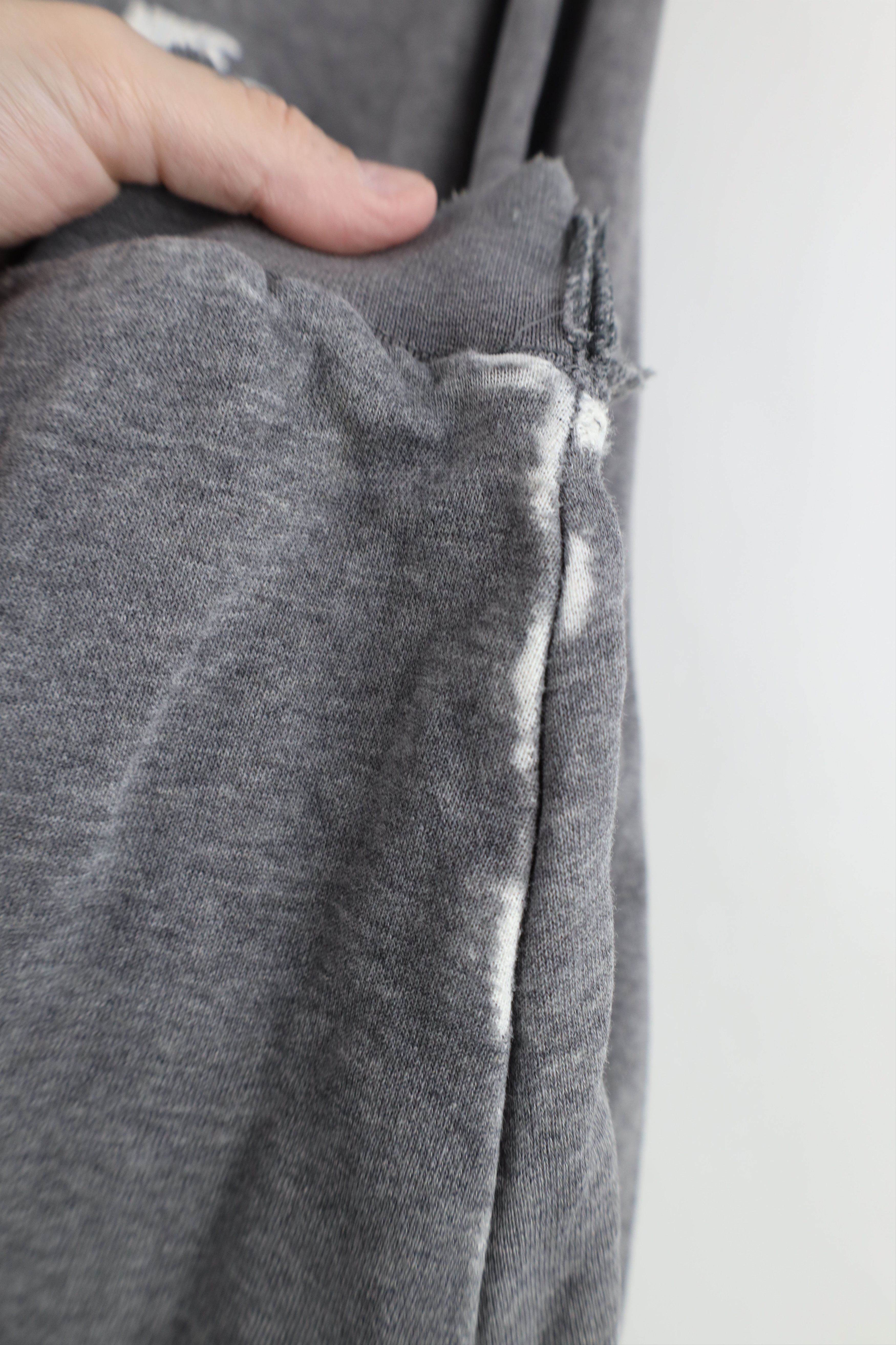 Nike Vintage Nike Travis Scott Mini Swoosh Hoodie Sweatshirt Gray Size US XL / EU 56 / 4 - 8 Thumbnail
