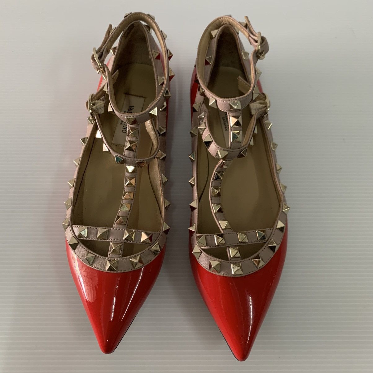 Valentino Valentino Garavani Flats Shoes Size US 6 / IT 36 - 1 Thumbnail