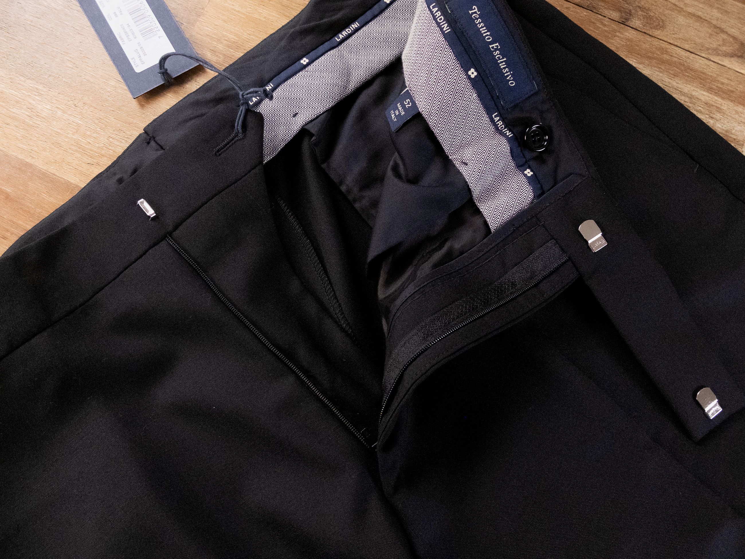 Lardini LARDINI black regular fit wool dress pants trousers 36 52 Size US 36 / EU 52 - 5 Thumbnail