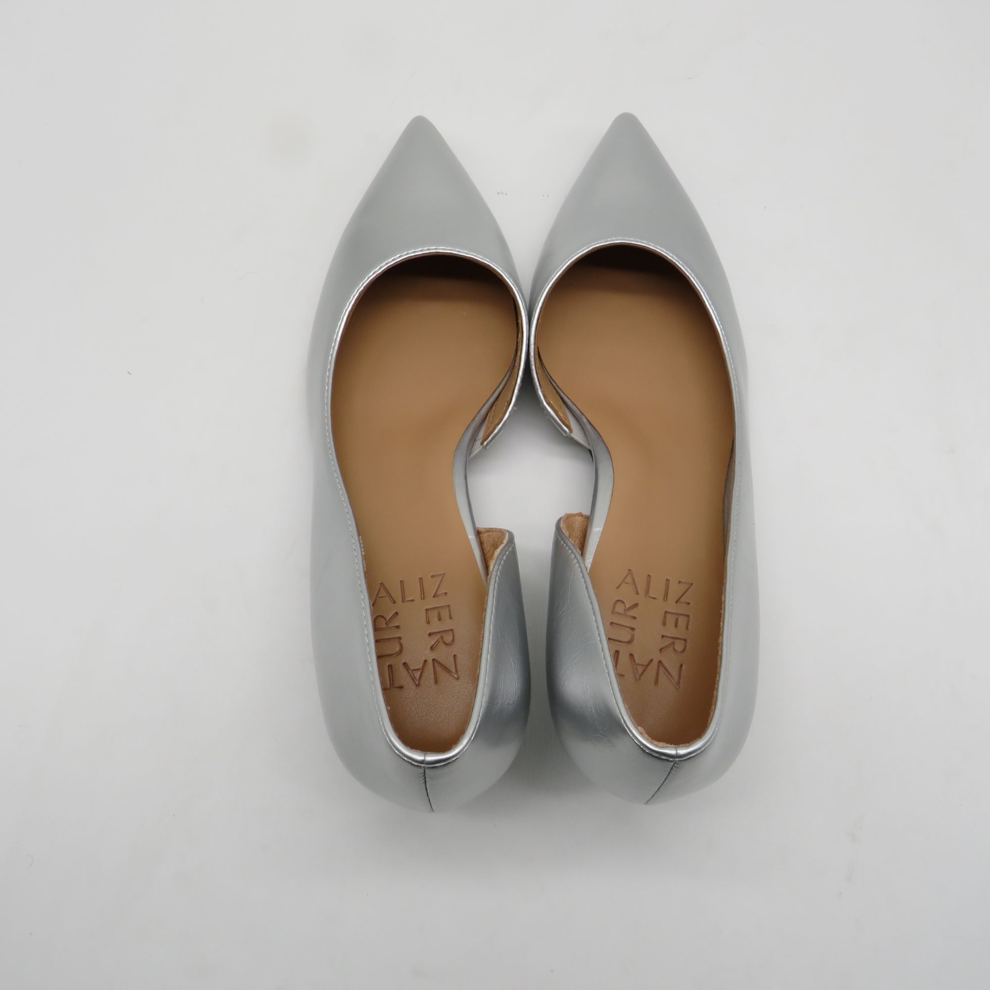 Naturalizer Naturalizer Gallant Women's Silver Kitten Heel Pumps Size 5 Size US 5 / IT 35 - 7 Thumbnail