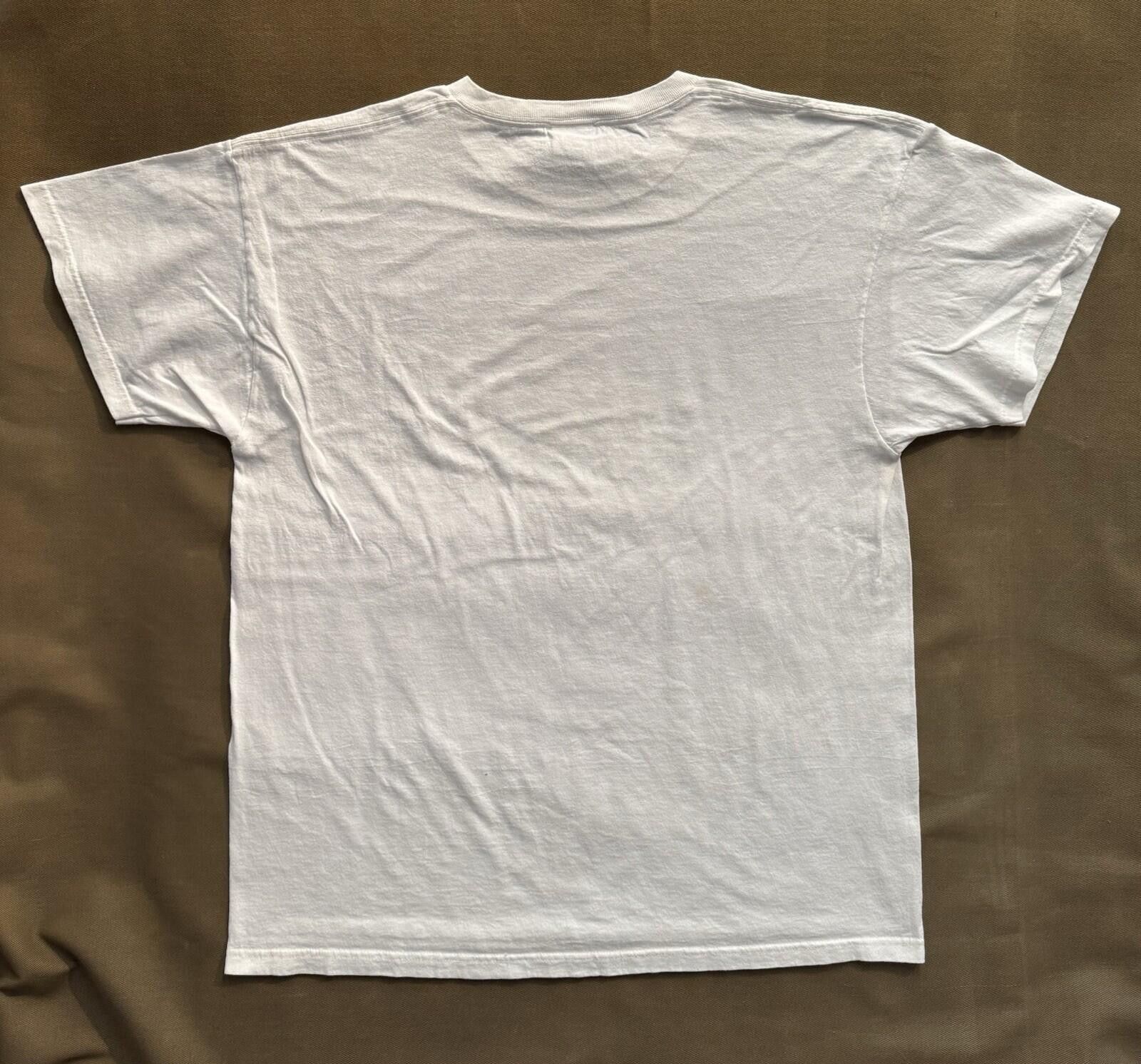 Vintage Vintage Y2K Family Guy Stewie Ray Gun We're Back T-Shirt XL Size ONE SIZE - 4 Thumbnail