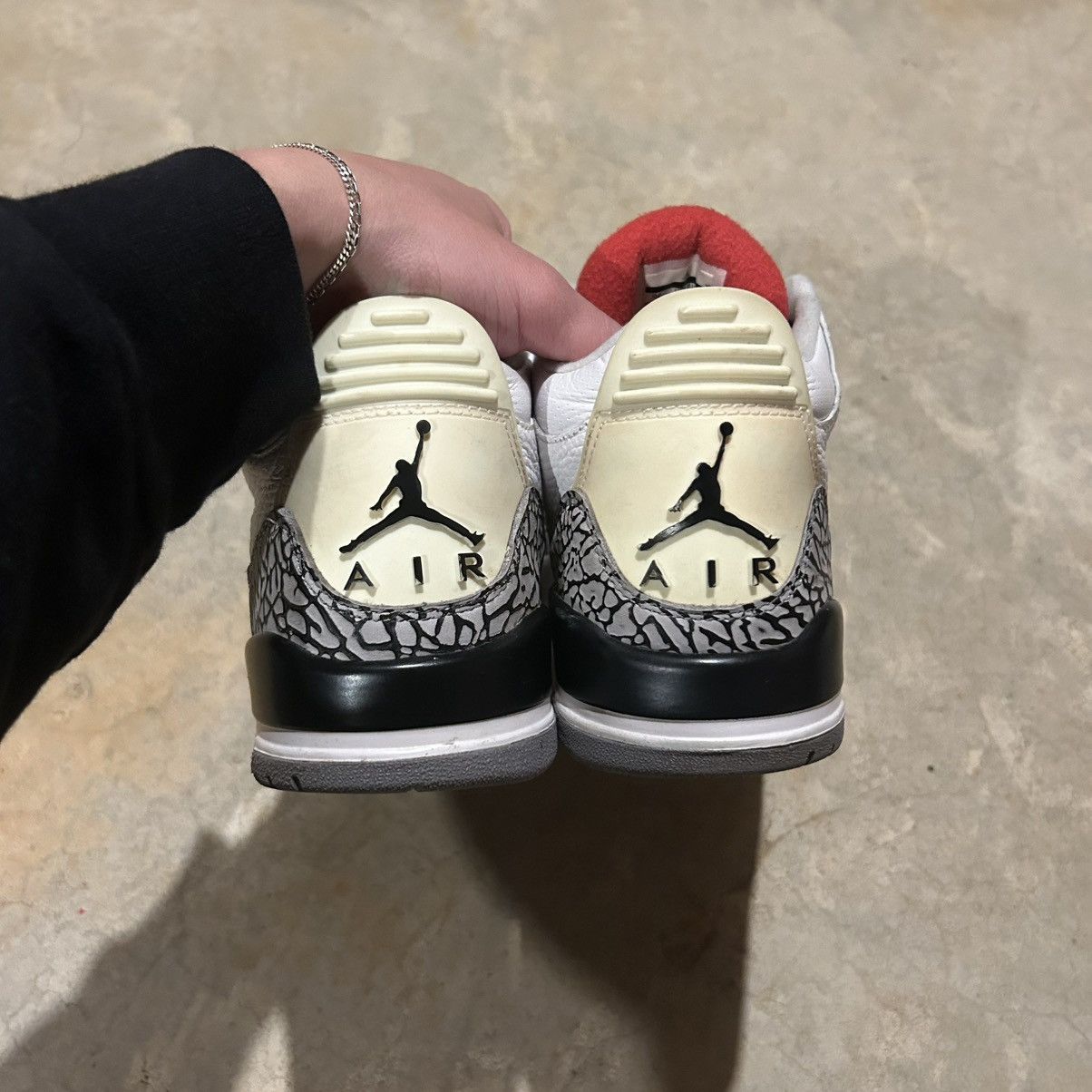 Jordan Brand × Nike Air Jordan 3 Retro White Cement 2011 US 9 Size US 9 / EU 42 - 5 Thumbnail