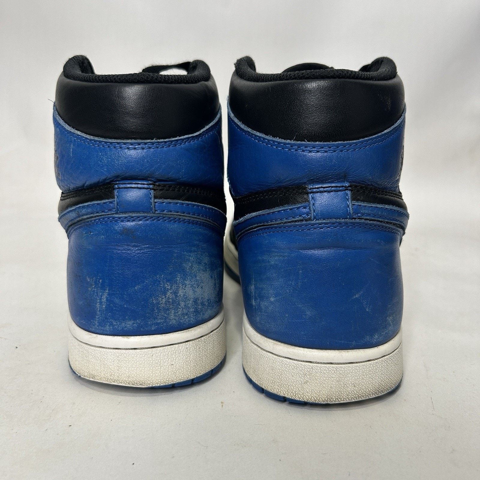 Jordan Brand Nike Air Jordan 1 Retro OG High “Royal” (2017) Size US 11.5 / EU 44-45 - 4 Thumbnail