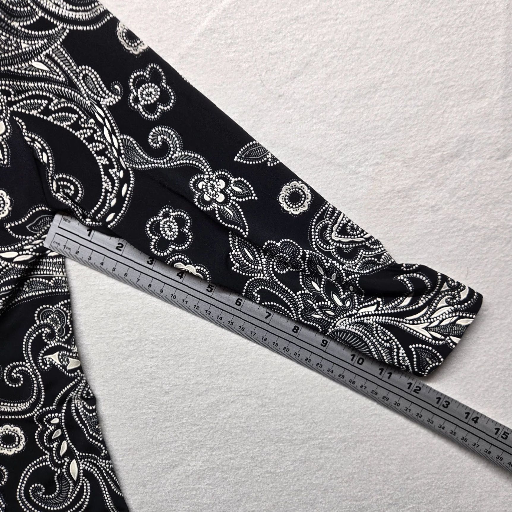 Vintage VINTAGE Cato Women's Blouse Shirt Medium Black Paisley 1940s 40s Retro Size M / US 6-8 / IT 42-44 - 4 Thumbnail