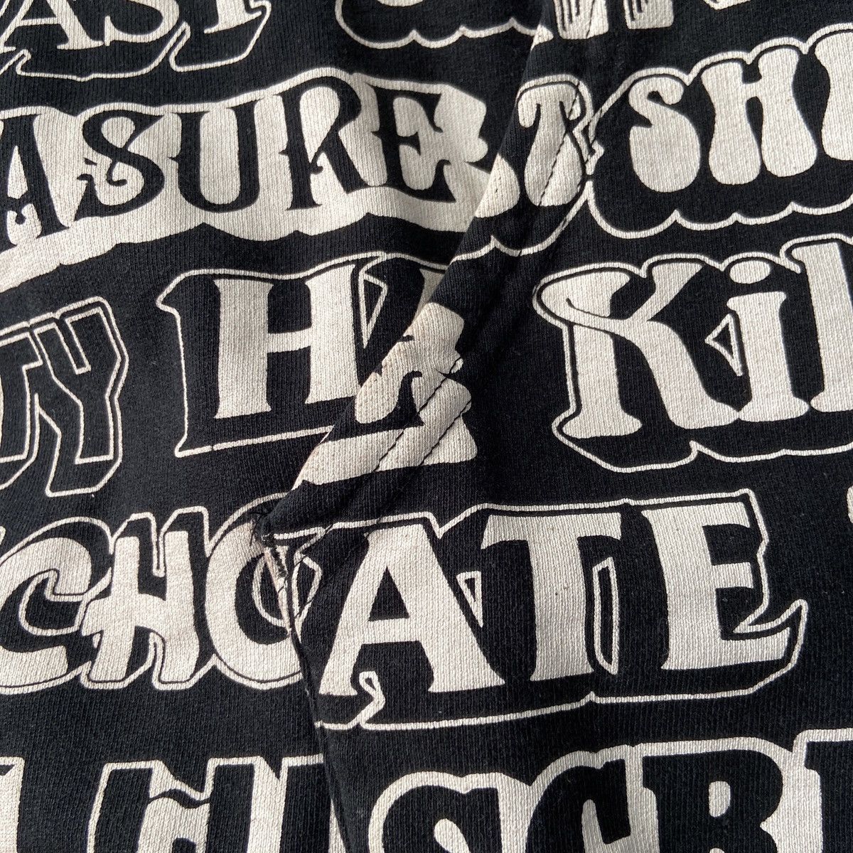 Hysteric Glamour × Supreme SUPREME x HYSTERIC GLAMOUR TEXT HOODIE Size US L / EU 52-54 / 3 - 6 Thumbnail