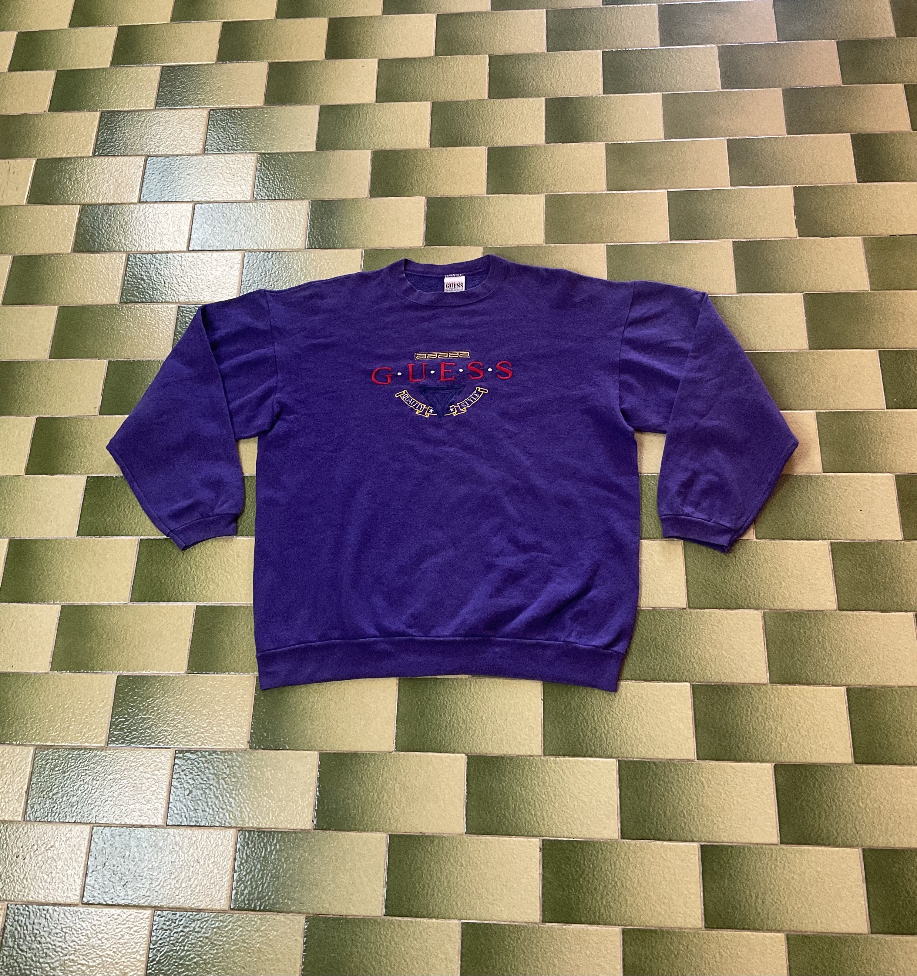 Guess Vintage Guess Sweatshirt Crewneck Logo & Letter Stitched Size US L / EU 52-54 / 3 - 1 Thumbnail