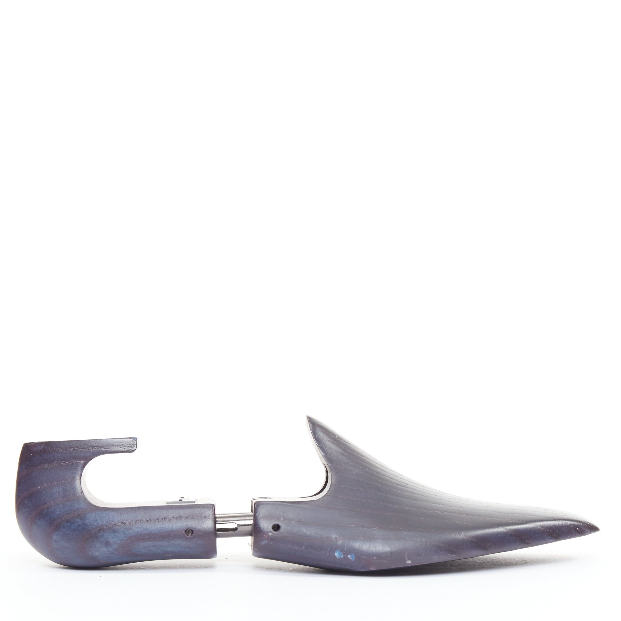 Berluti BERLUTI dark blue wooden carved logo shoe tree shape holder UK7 EU41 Size ONE SIZE - 1 Thumbnail