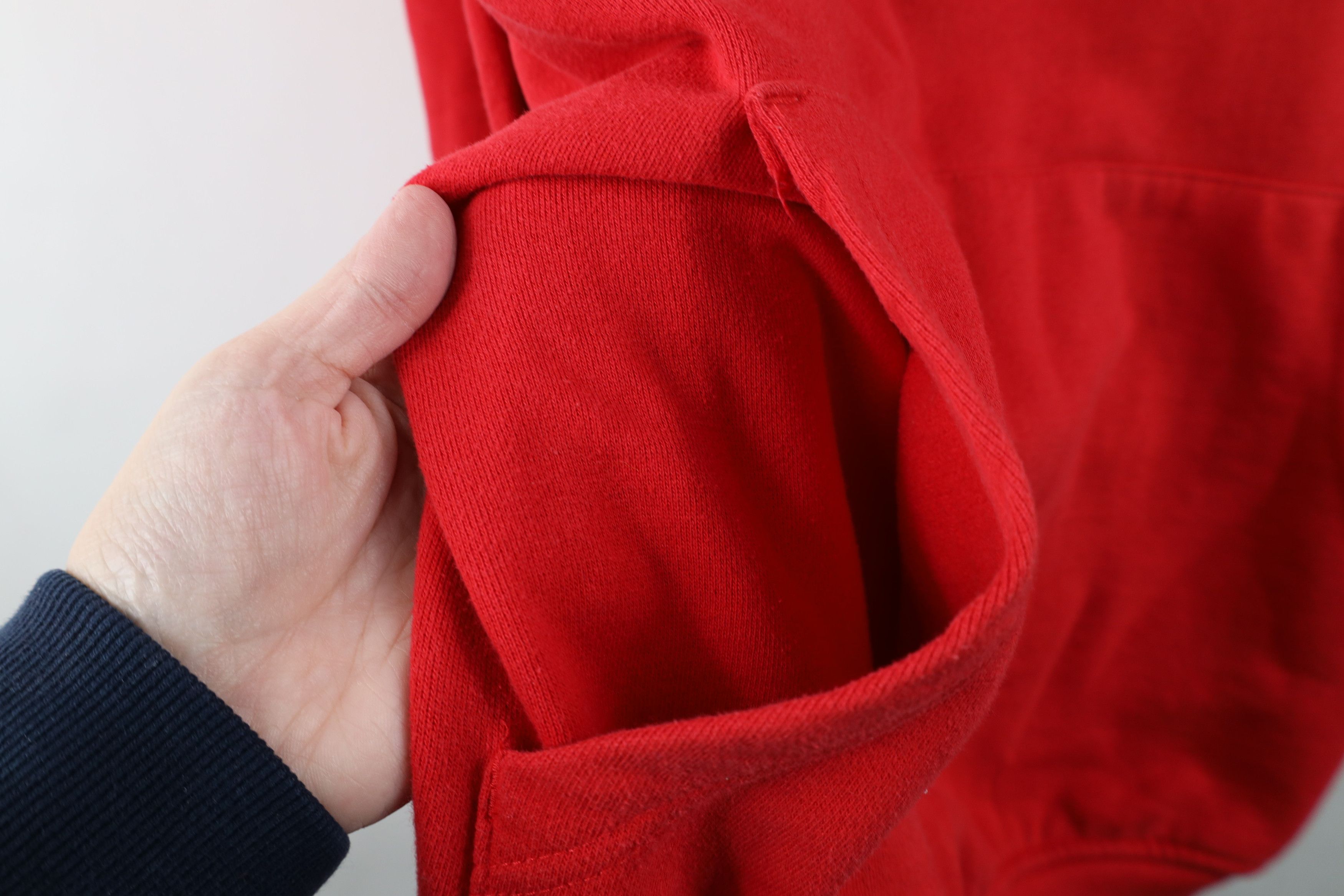 Vintage Vintage Fit University of Maryland Hoodie Sweatshirt Red Size US L / EU 52-54 / 3 - 8 Thumbnail