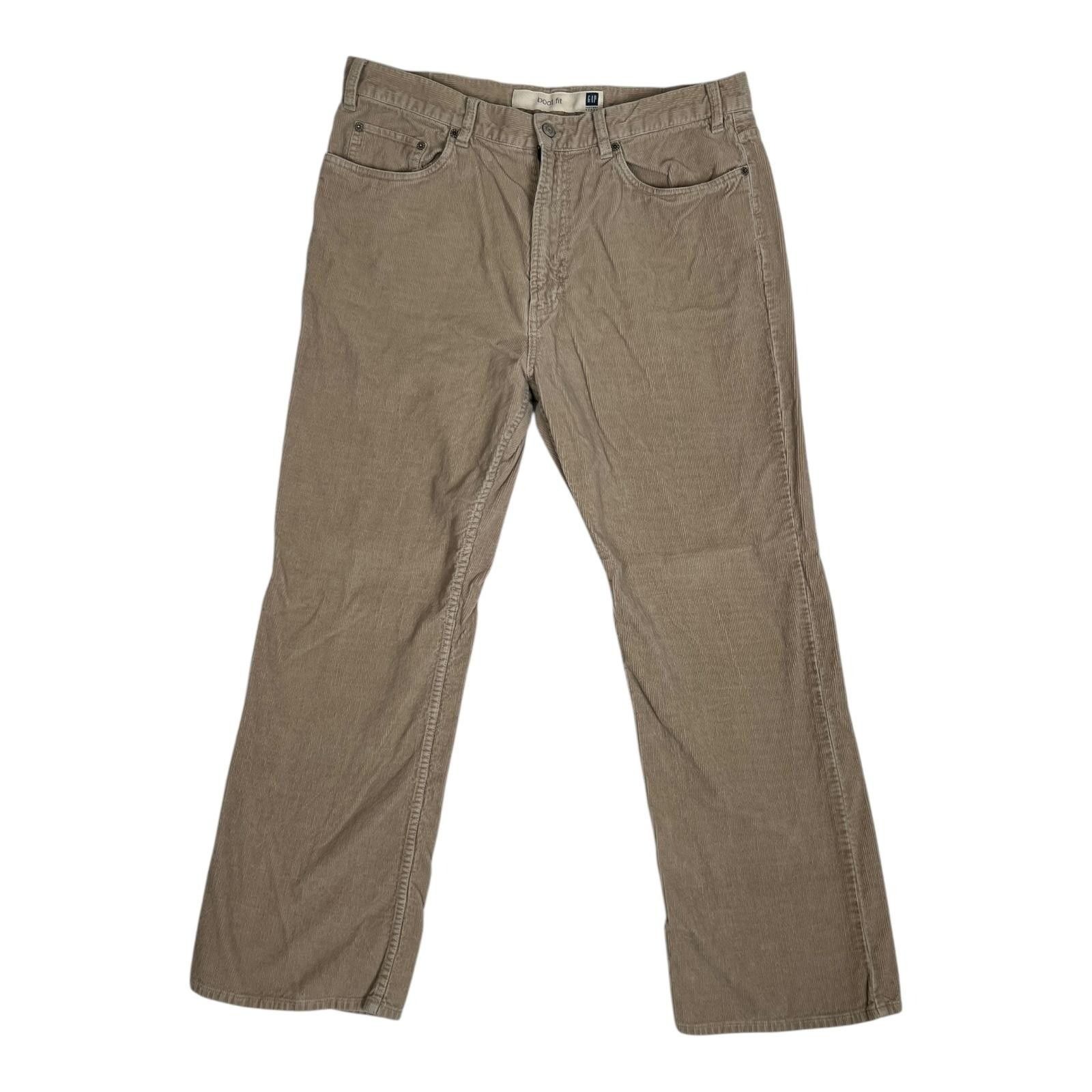 Gap Vintage Gap Corduroy Boot Fit Bootcut Pants Mens 34x30 Beige Size US 34 / EU 50 - 1 Thumbnail