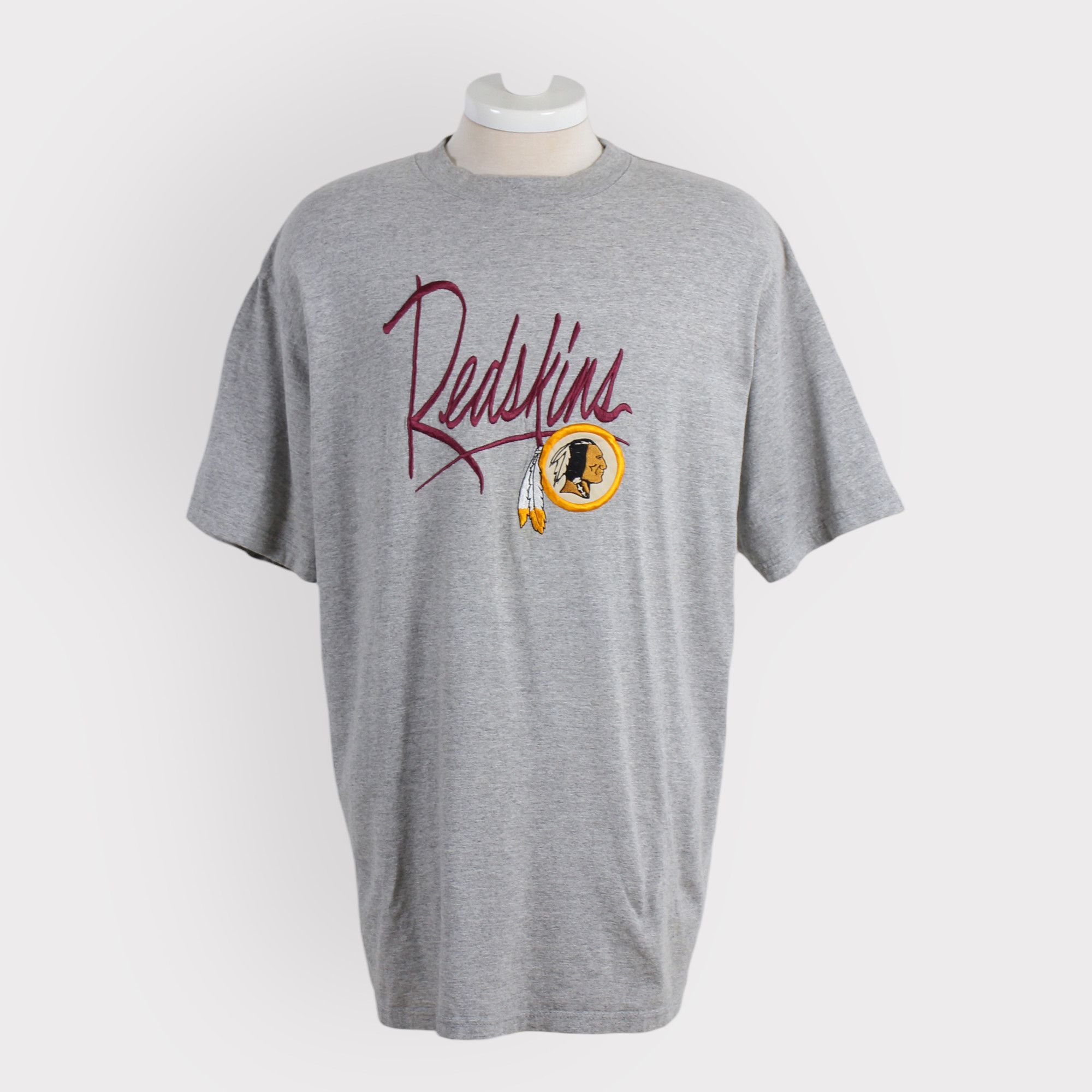 WASHINGTON REDSKINS VINTAGE LONG SLEEVE T-SHIRT SIZE ADULT MEDIUM