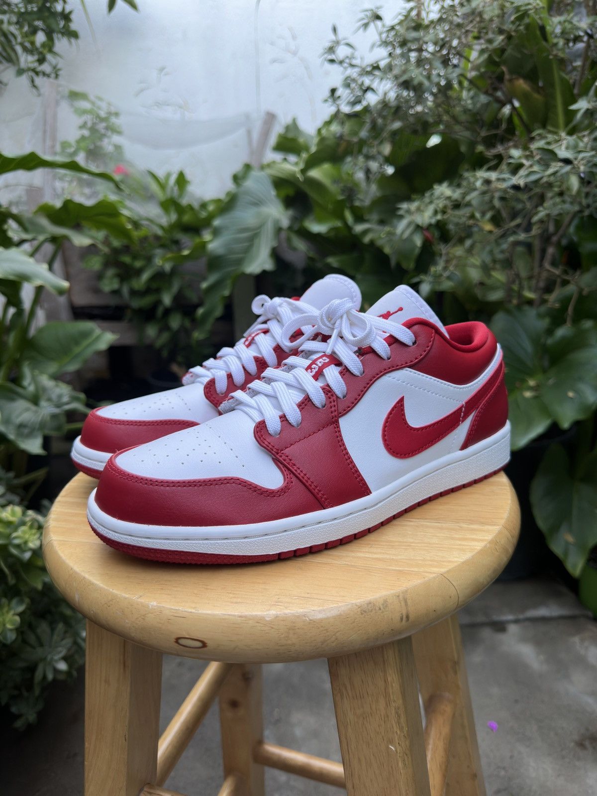 Jordan Brand × Nike Jordan 1 Low Gym Red White ( Size 8 ) (Used) Size US 8 / EU 41 - 2 Thumbnail