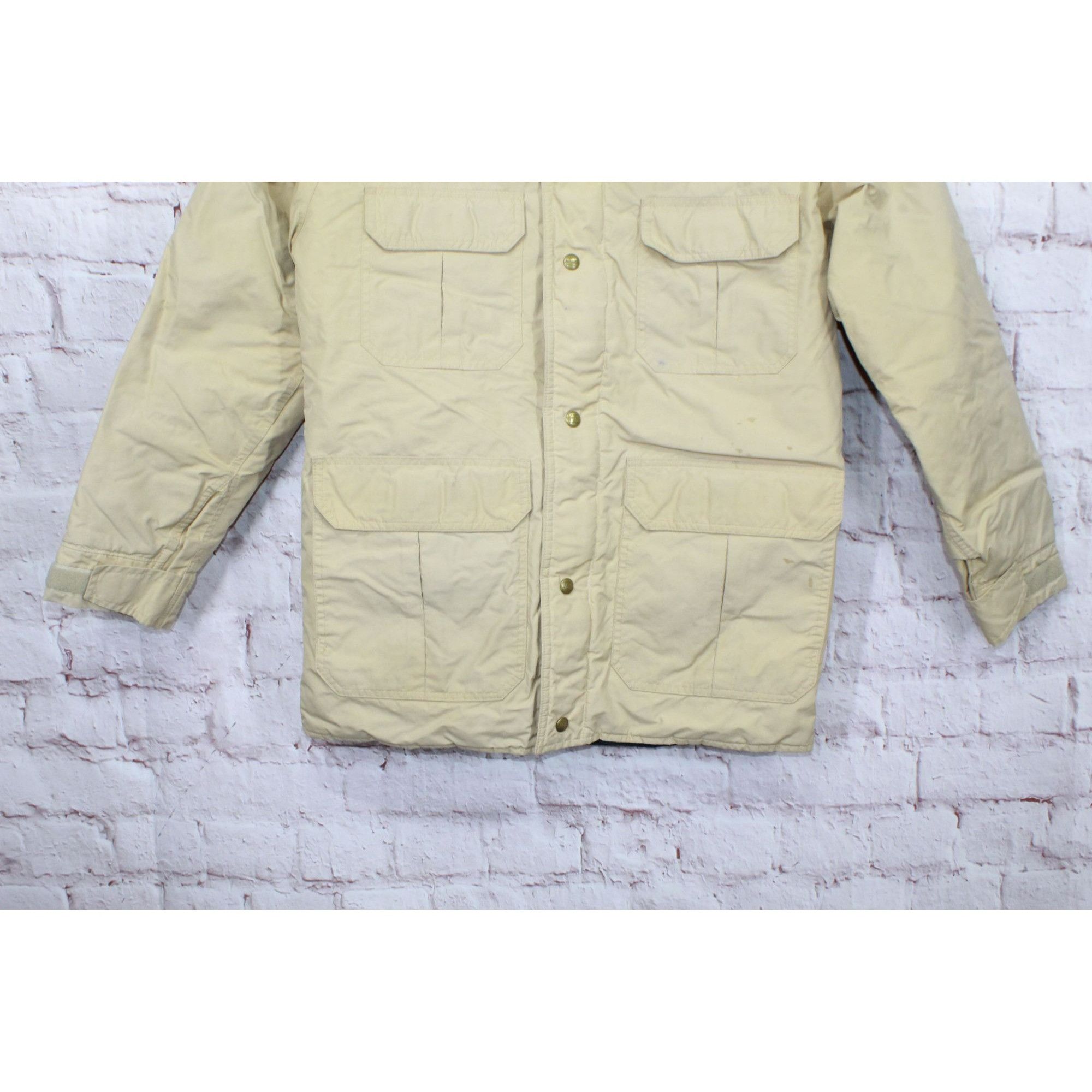 Goretex × L.L. Bean × Vintage Vintage LL Bean Gore-Tex Full Button Zip Rain Jacket Size US M / EU 48-50 / 2 - 8 Thumbnail