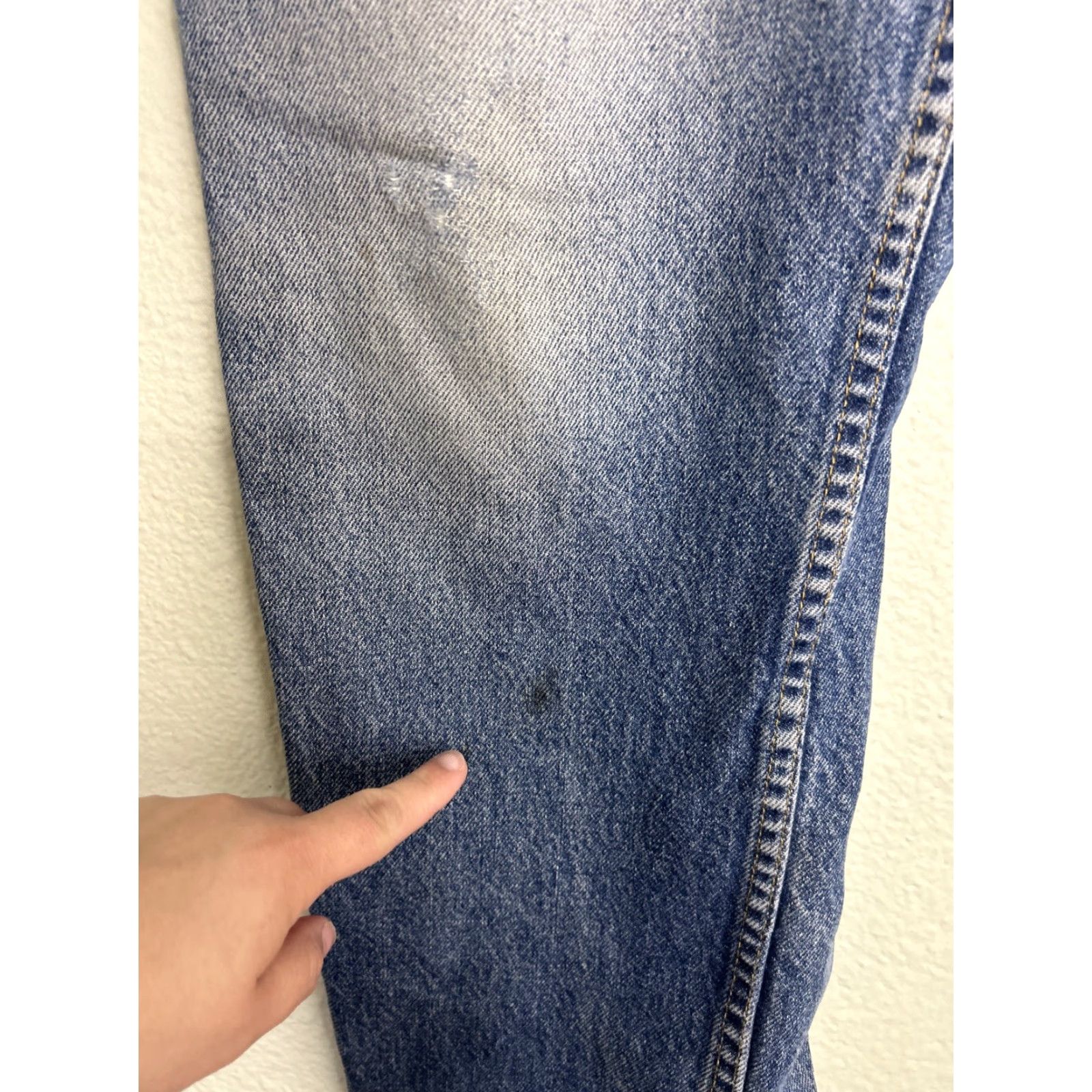 Vintage Tyndale Jeans Men's 32x29 Relaxed Regular Fire Resistant Medium Wash Distressed Blue Straight Jeans Size US 32 / EU 48 - 3 Thumbnail