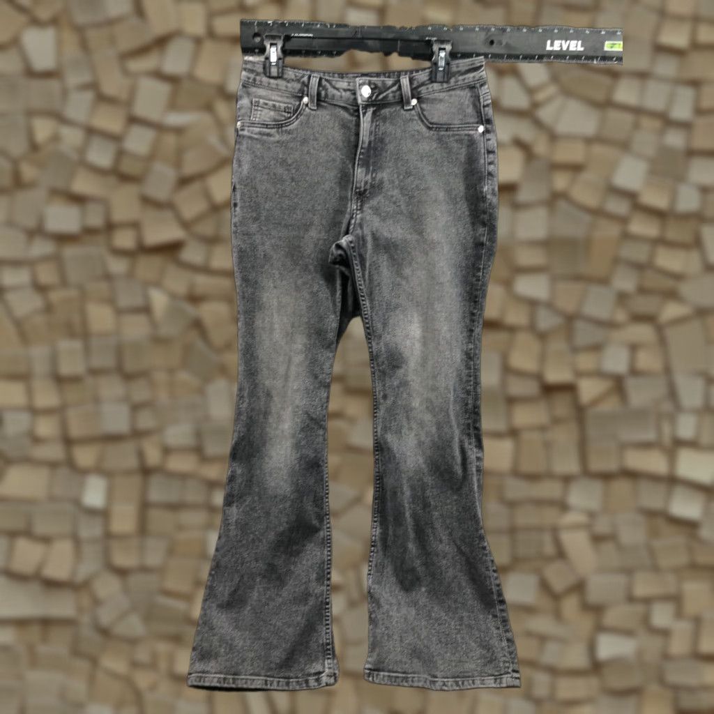 H&M H&M Jeans Flared Bell Bottom Size 12 Womens Dark Wash Gray Cotton Denim 5-Pocket Modern Classic Pattern VINTAGE No Size 34" / US 12 / IT 48 - 1 Thumbnail