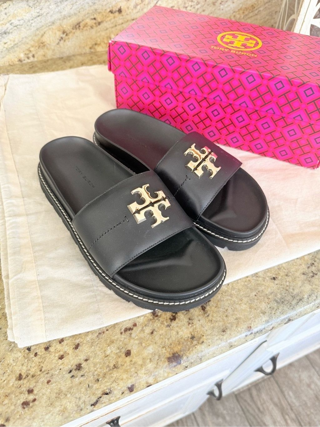 Tory Burch Tory Burch Black Leather Logo Espadrille Flats Size US 8 / IT 38 - 6 Thumbnail