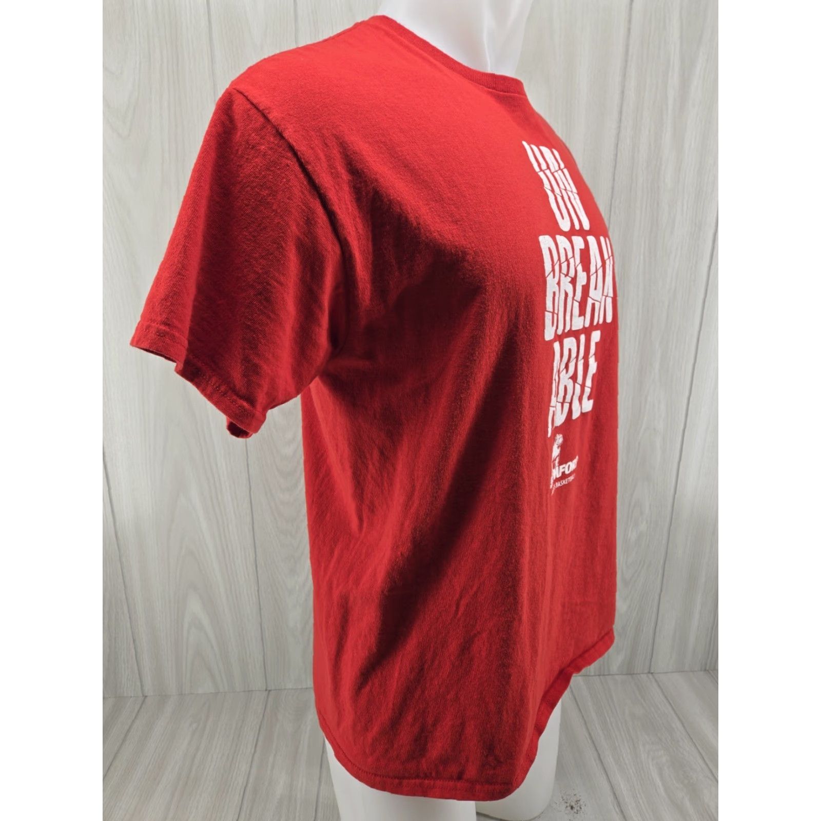 Delta Samford University Bulldogs Mens Basketball UNBREAKABLE T-Shirt Red Size Large Size US L / EU 52-54 / 3 - 6 Thumbnail