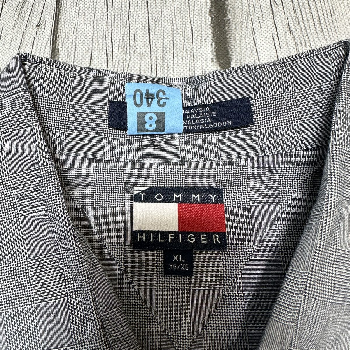 Tommy Hilfiger × Vintage Vintage Tommy Hilfiger shirt Size US XL / EU 56 / 4 - 4 Thumbnail