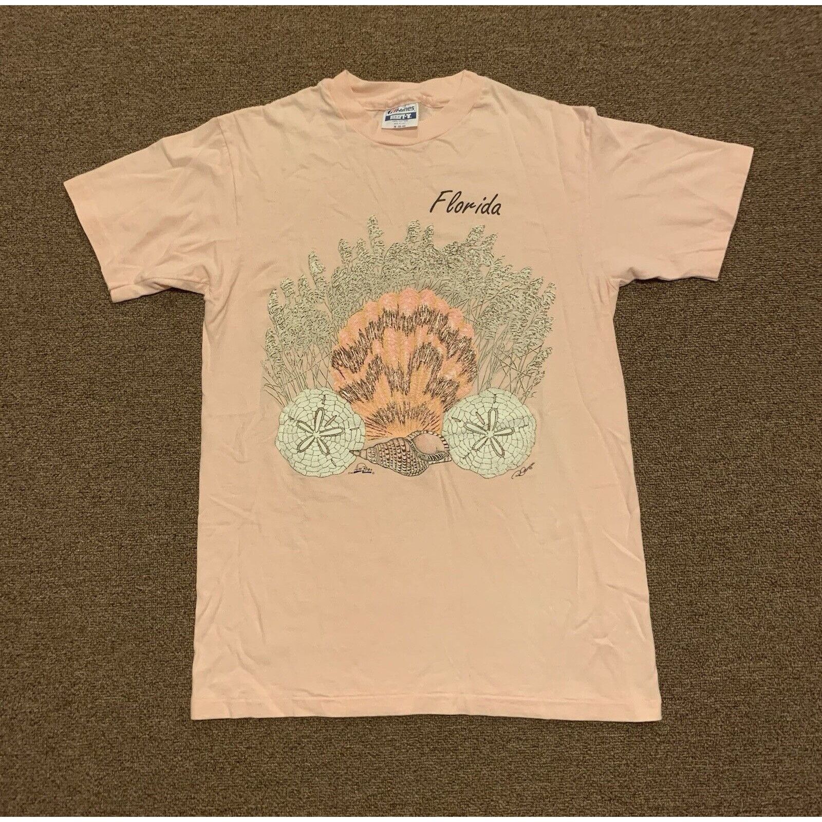 Hanes Vintage Men’s L Florida 90s Coral Sea Shells Pink T-Shirt Size US L / EU 52-54 / 3 - 1 Thumbnail
