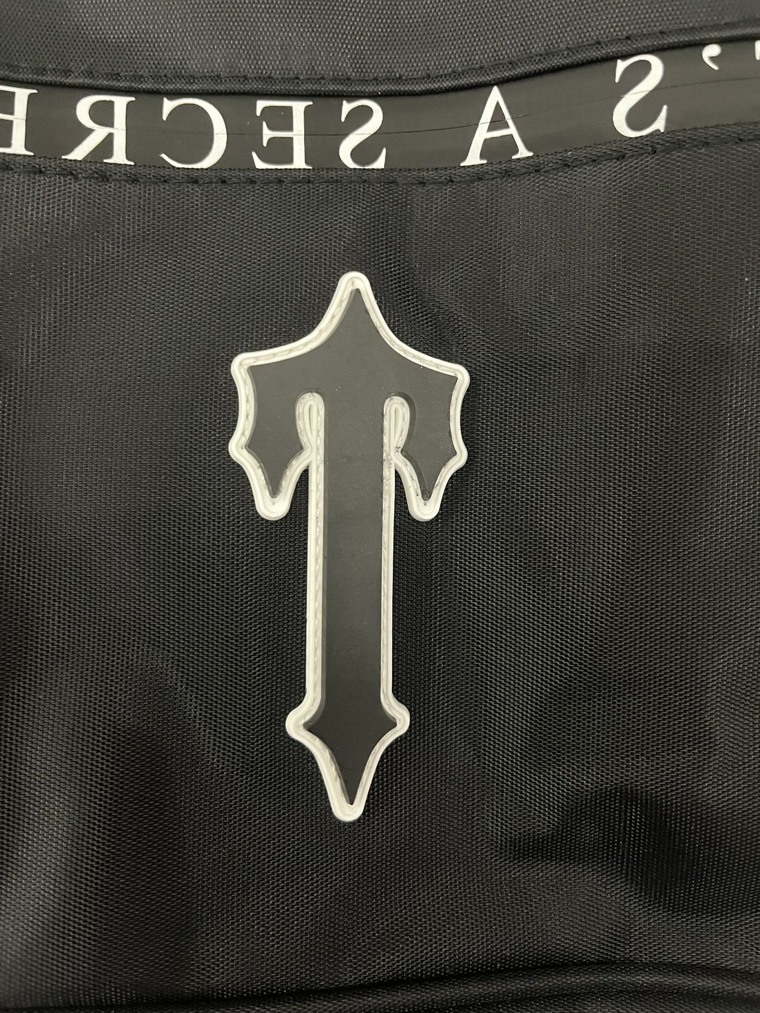 Trapstar London Trapstar It's A Secret T Bag | Grailed