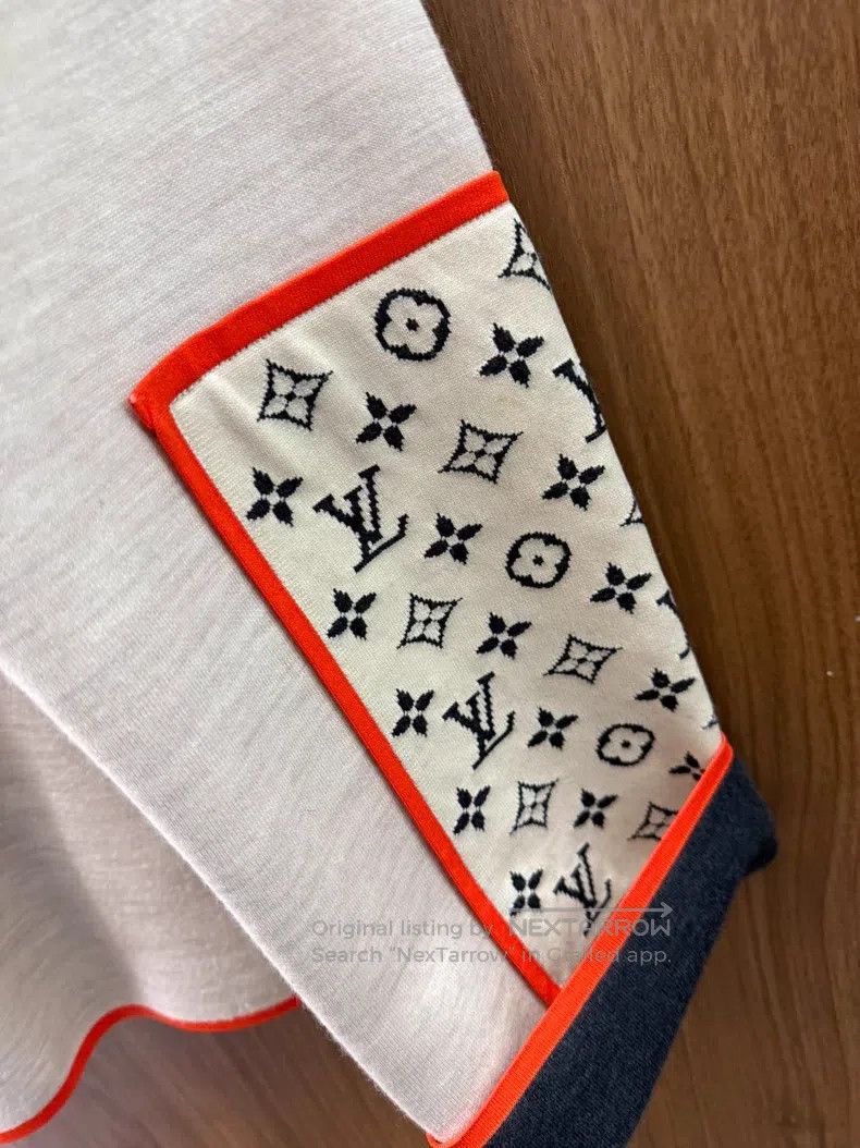 Louis Vuitton Louis Vuitton Beige Contrast Zip Sweatshirt Size US S / EU 44-46 / 1 - 3 Thumbnail