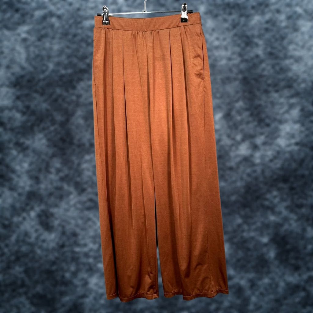 Uniqlo Uniqlo Womens Large Wide-Leg Pleated Pants Brown Polyester Blend - Casual All Season Womens Pants Size 36" / US 14 / IT 50 - 1 Thumbnail
