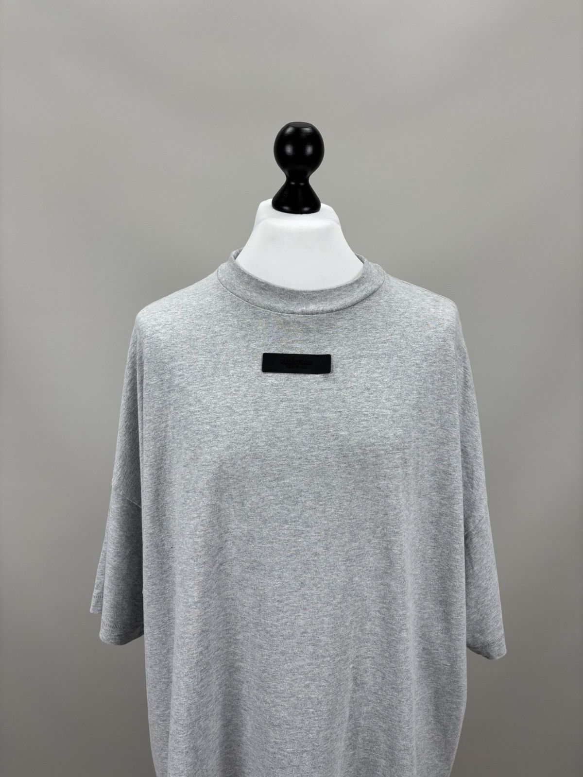 Essentials × Fear of God Mens t shirt Essentials Fear of God Size XL/XXL Color Gray Size US XL / EU 56 / 4 - 2 Thumbnail