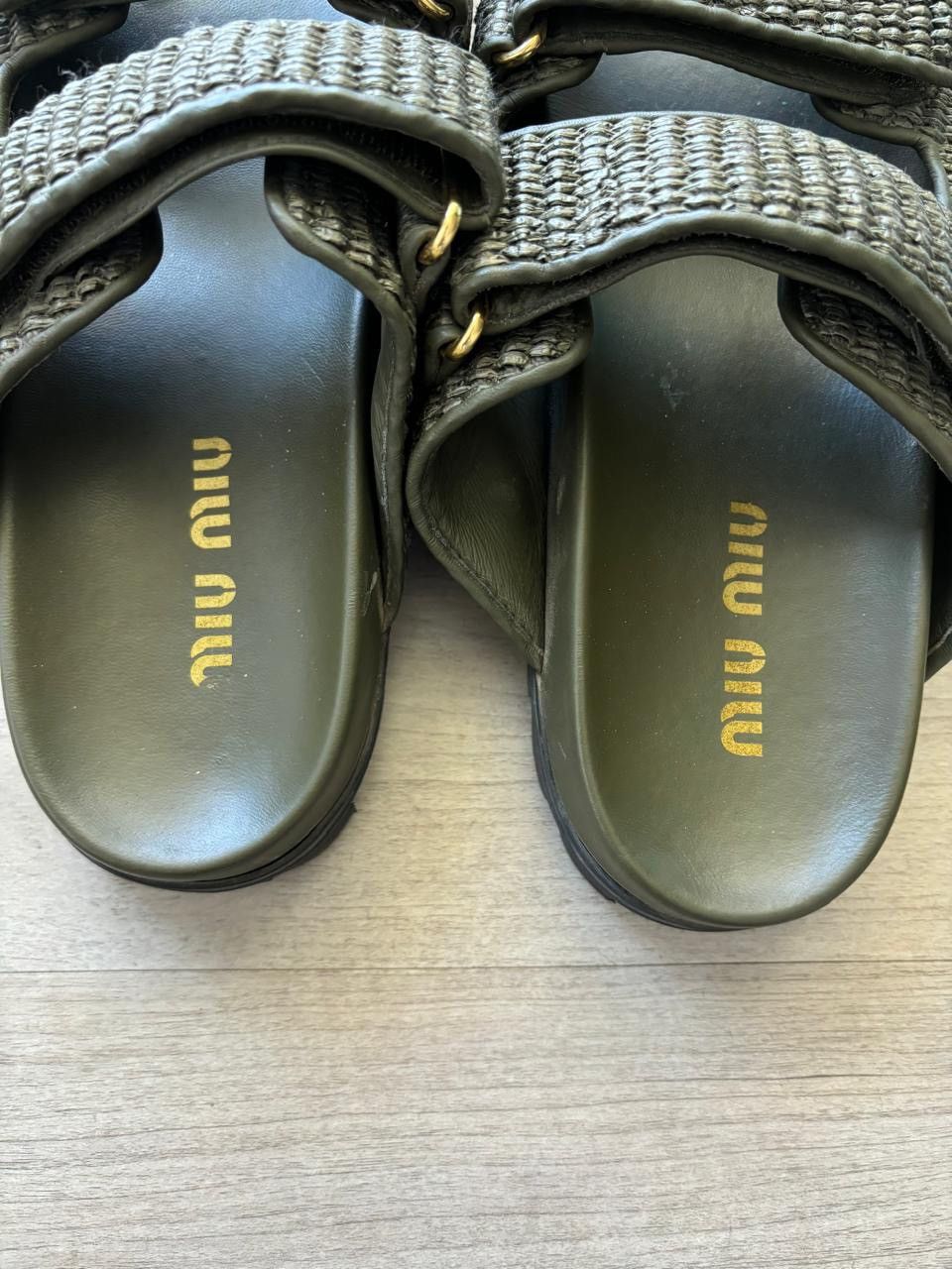 Miu Miu Miu Miu Raffia-effect woven fabric slides Size US 8.5 / IT 38.5 - 5 Thumbnail