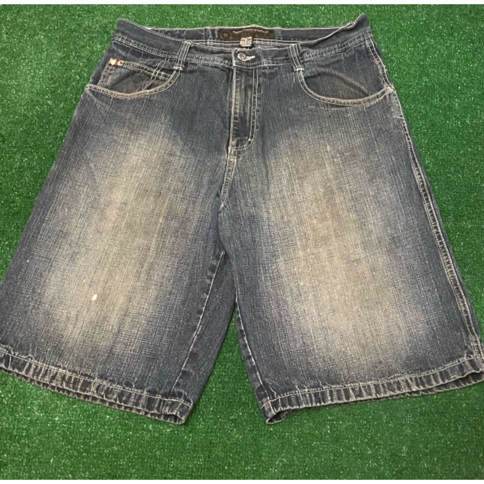 Southpole VINTAGE Southpole Baggy Skater Grunge Jeans Shorts Mens 38 Distressed Dark Blue JNCO Jorts 90s Y2K Style Mens Size US 38 / EU 54 - 2 Thumbnail