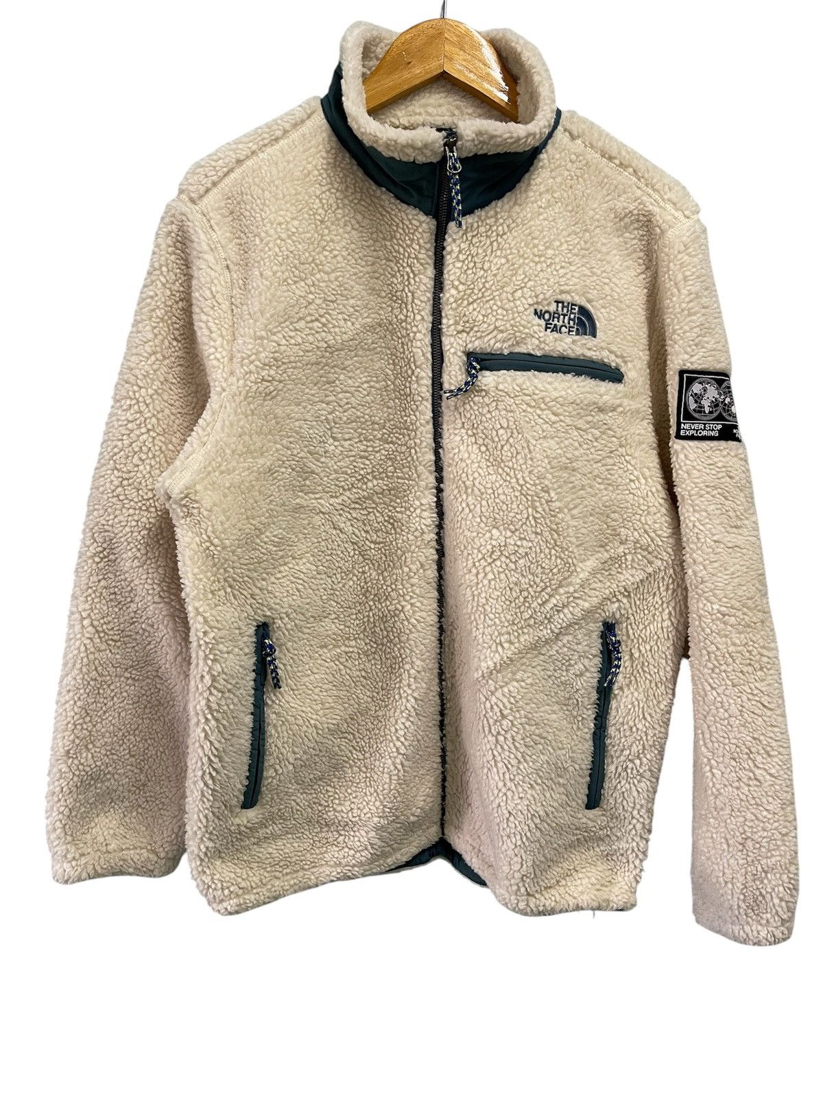 The North Face The North Face Fleece Sherpa Jacket Cream Size US L / EU 52-54 / 3 - 1 Thumbnail
