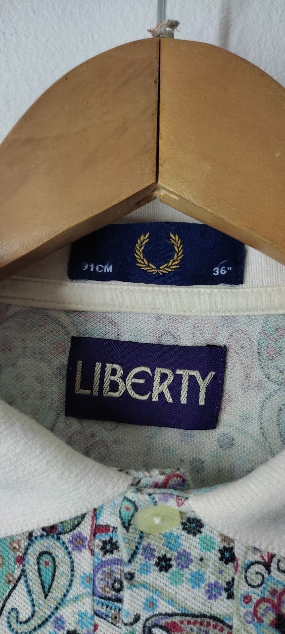 Fred Perry FRED PERRY LIBERTY LIMITED PAISLEY TEE Size US S / EU 44-46 / 1 - 11 Thumbnail