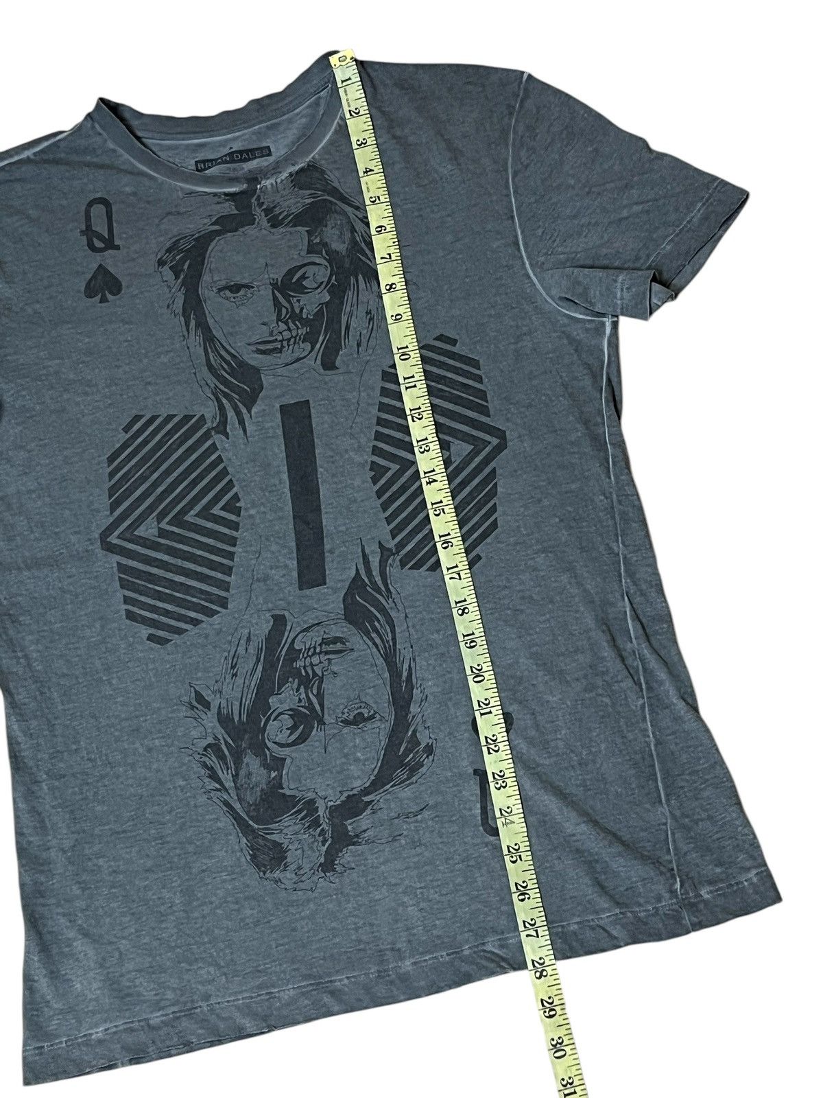 Brian Dales GRAIL🔥BRAIN DALES SCARY QUEEN FACE TEE SHIRT Size US M / EU 48-50 / 2 - 7 Thumbnail