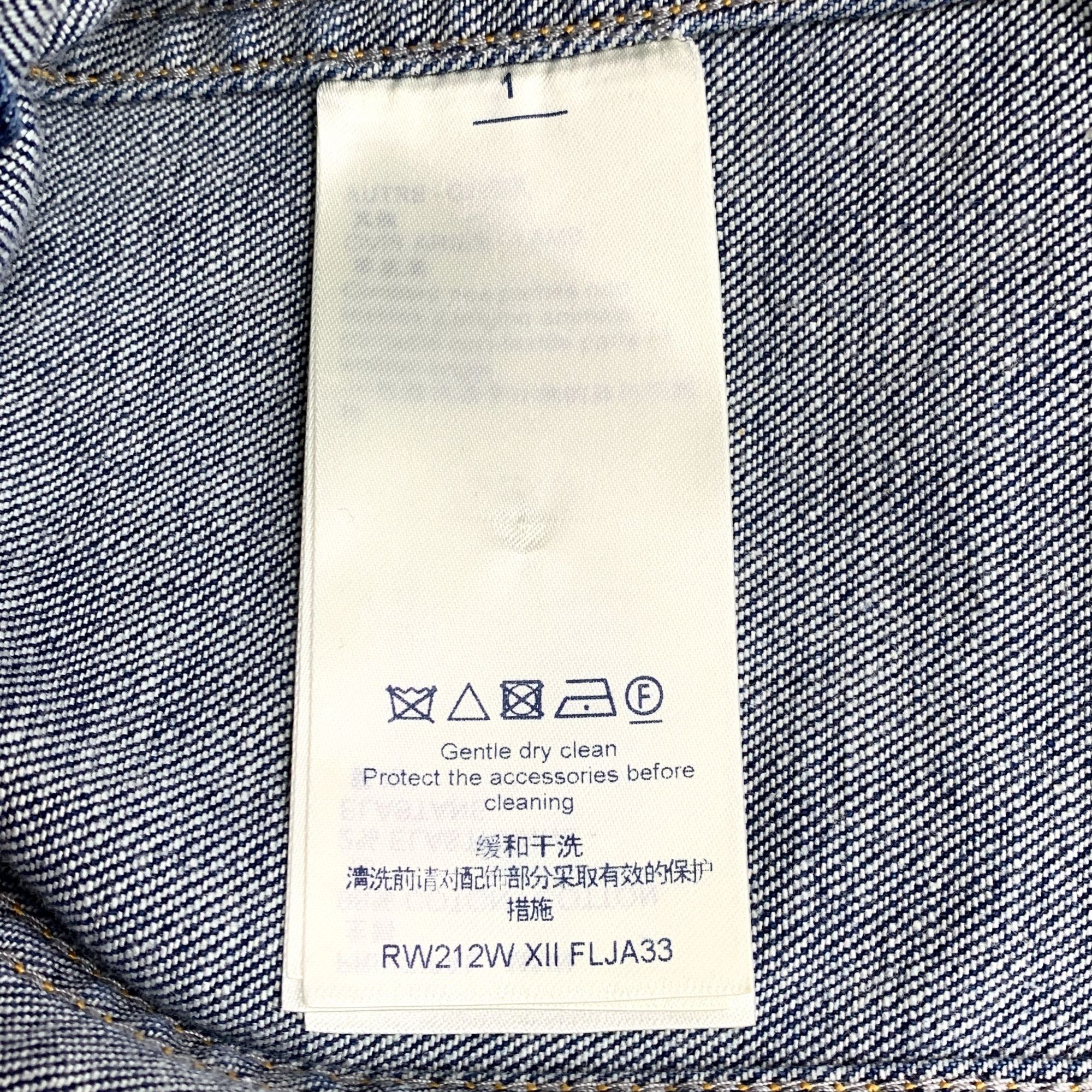 Louis Vuitton Louis Vuitton Womens Dark Blue Denim Jacket W/ Gold Button & Size XS / US 0-2 / IT 36-38 - 4 Thumbnail