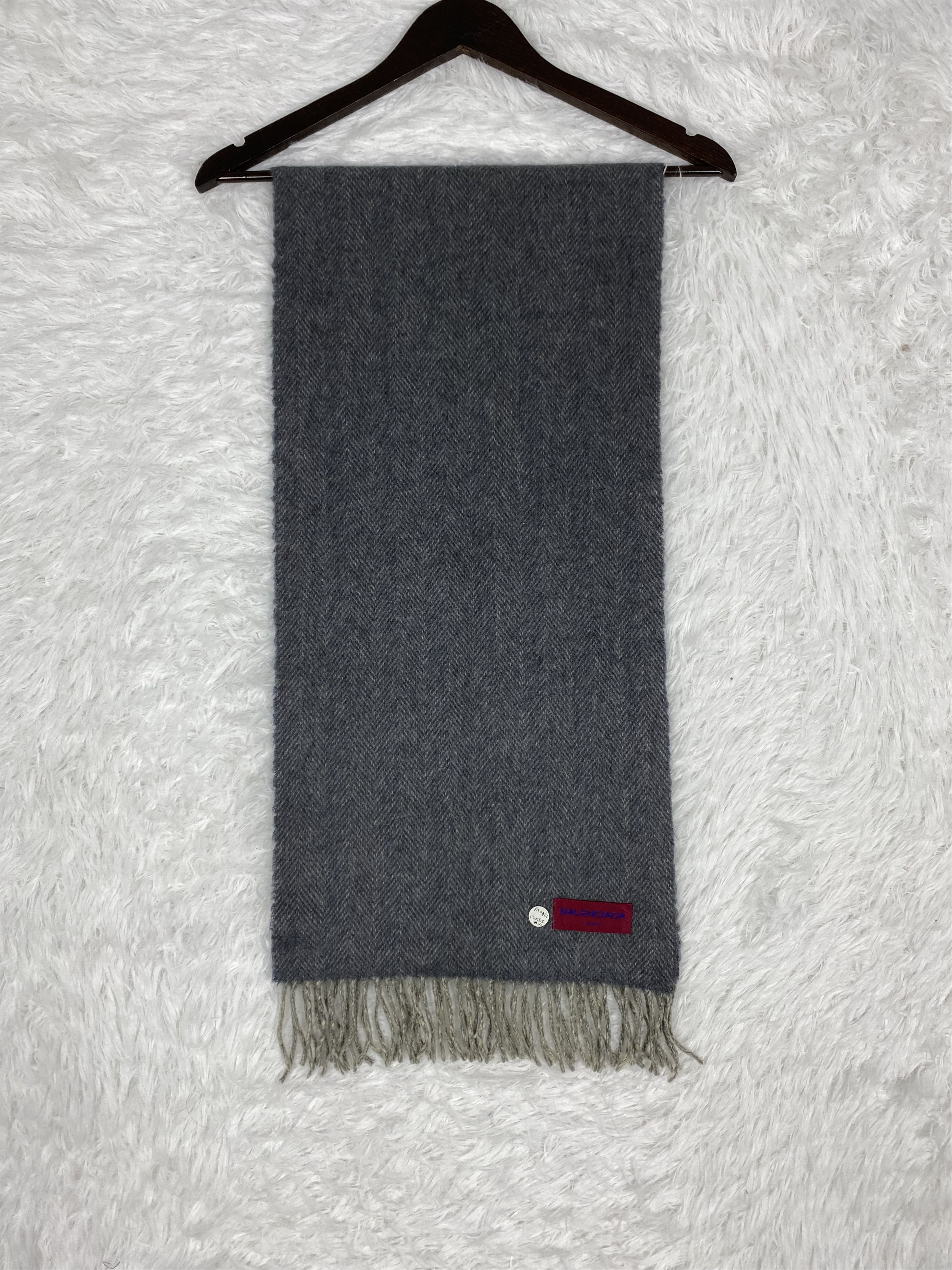Vintage Vintage Balenciaga Scarf / Muffler Neckwear PM0121 Size ONE SIZE - 4 Thumbnail